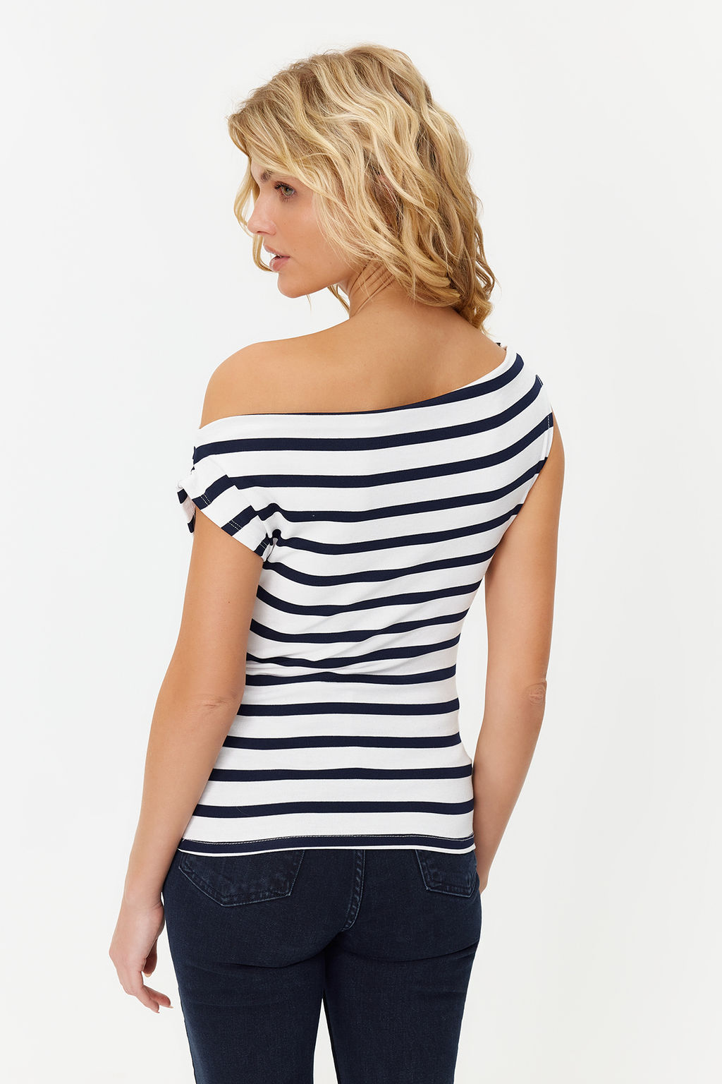 Trendyolmilla Ekru Kay?k Yaka Fitted Viskoz/Yumusak Kumasl? Esnek Orme Bluz TWOSS24BZ00090 фото 17