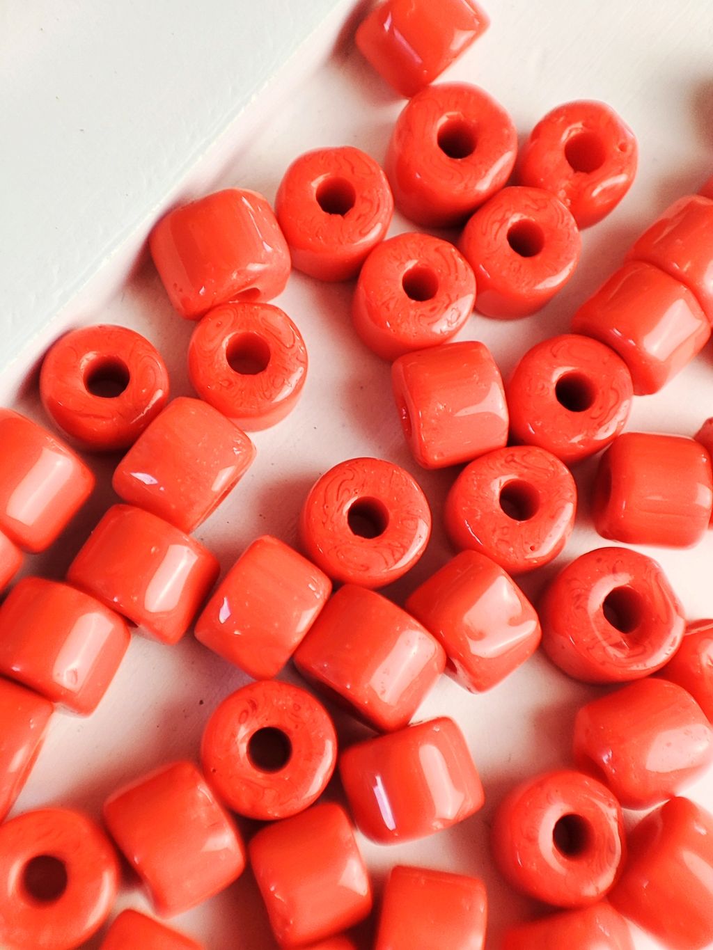 Бусины 5,5-4,5мм, микс (по 50шт в пакете, 8 цветов)