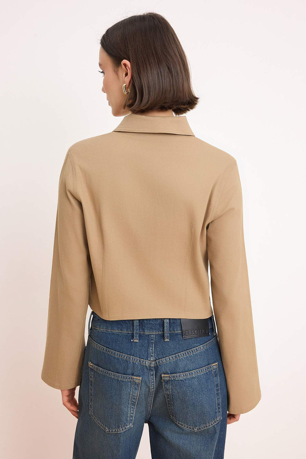 Bej Fermuarl_ V_cuda Oturan/Fitted Gabardin Mevsimlik _nce Ceket TWOSS26CE00033 - Trendyolmilla фото 8