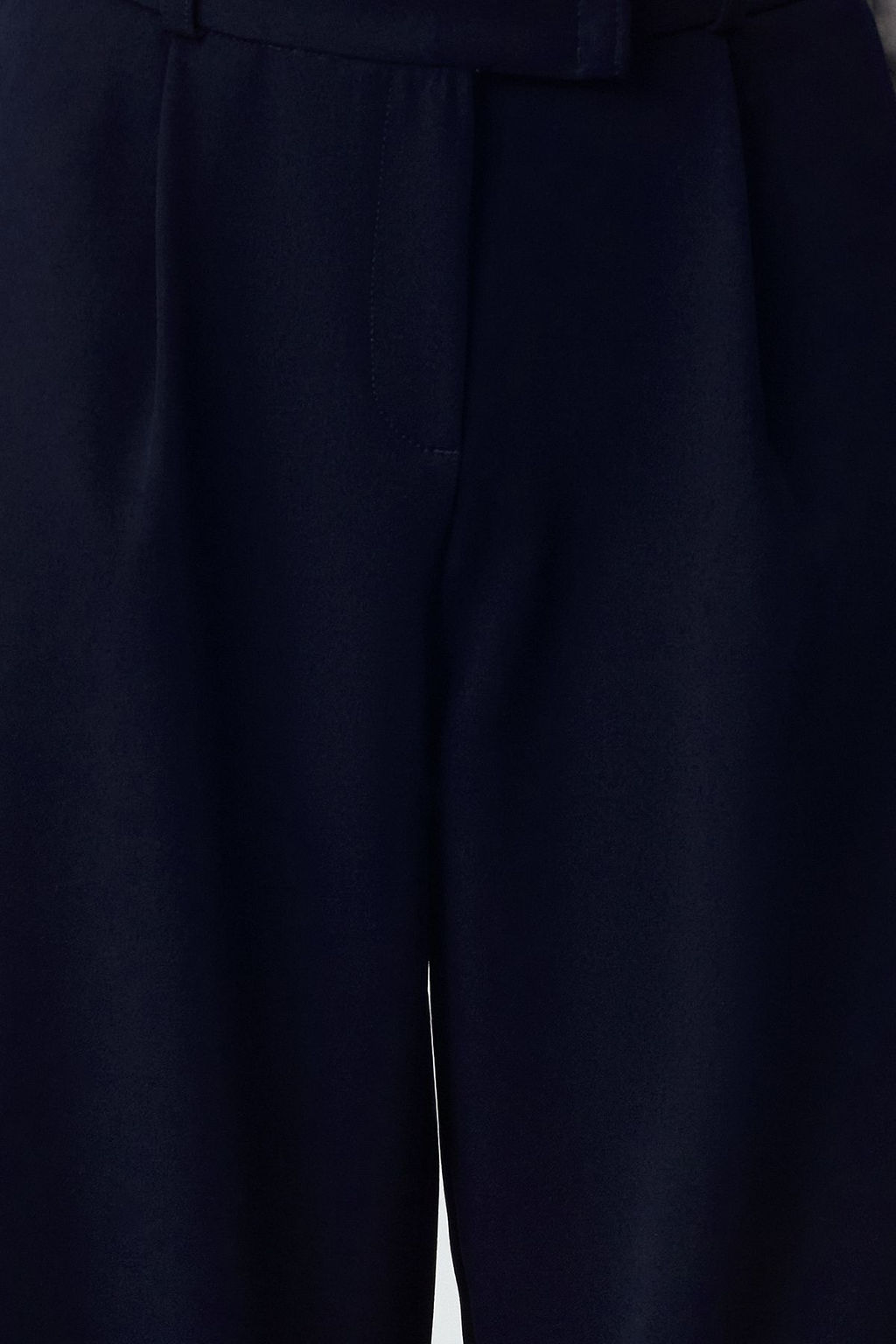 Lacivert Bel Detayl? Straight/Duz Kesim Dokuma Kumas Pantolon TWOAW25PL00038