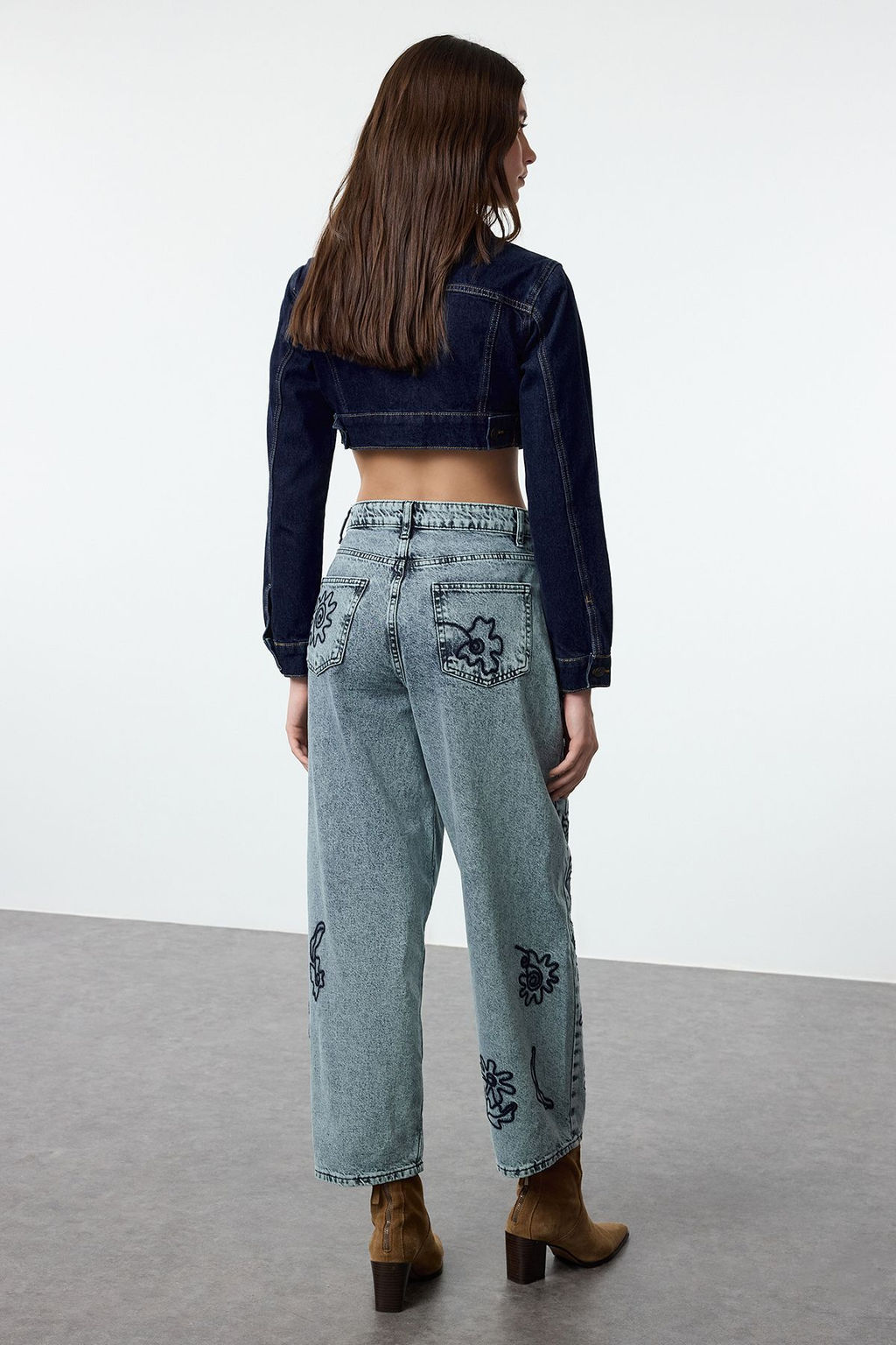 Mavi Nak?sl? Yuksek Bel Baggy Jeans TWOAW25JE00224 - Trendyolmilla фото 6