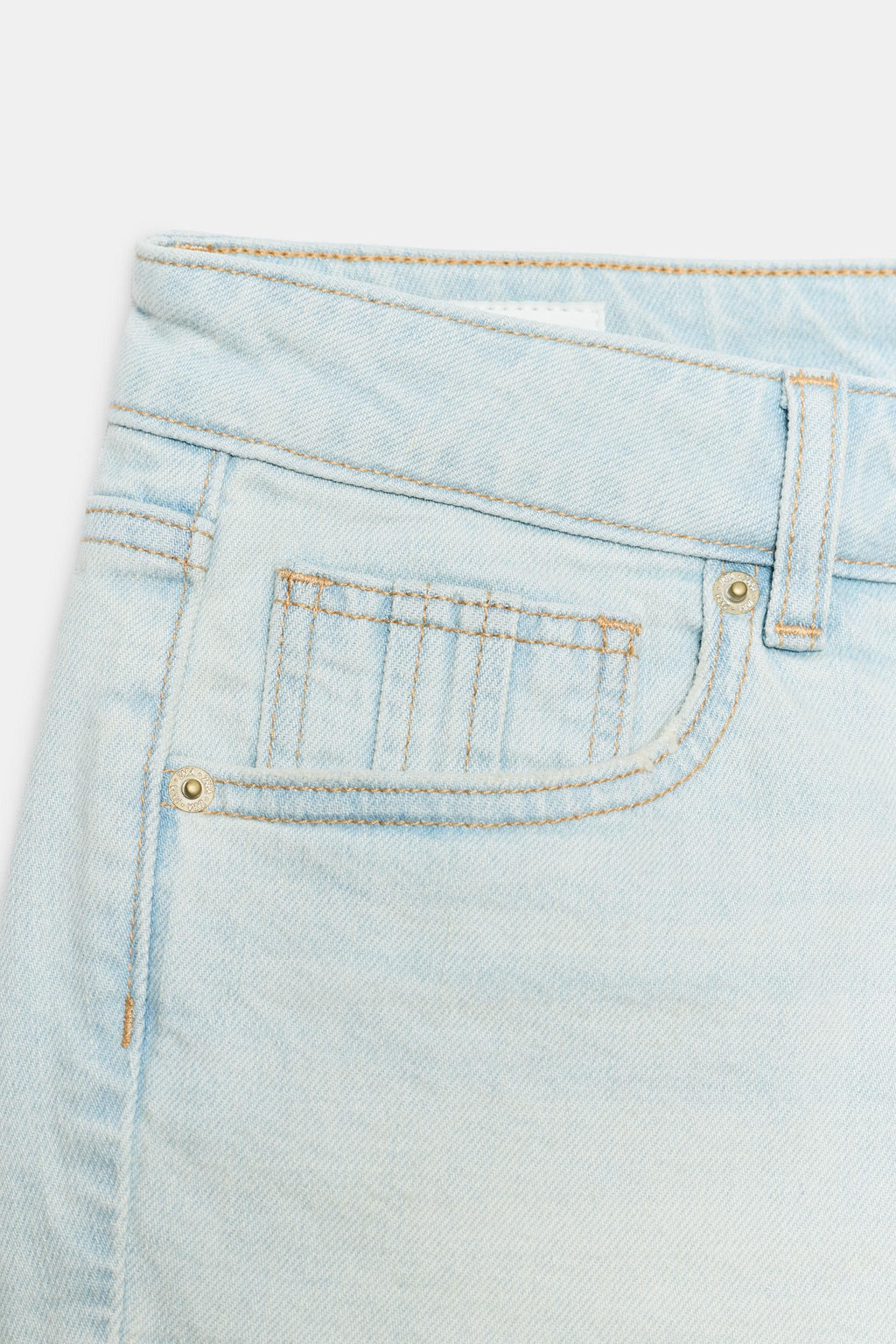 TRF MID-WAIST BELT LOOP DENIM BERMUDA SHORTS - Zara фото 31