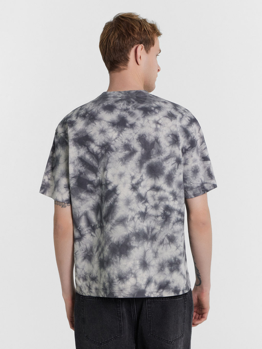 Футболка мужская серая с эффектом фаст-дай Фаст Дай на графите 111858 - Mark formelle фото 4