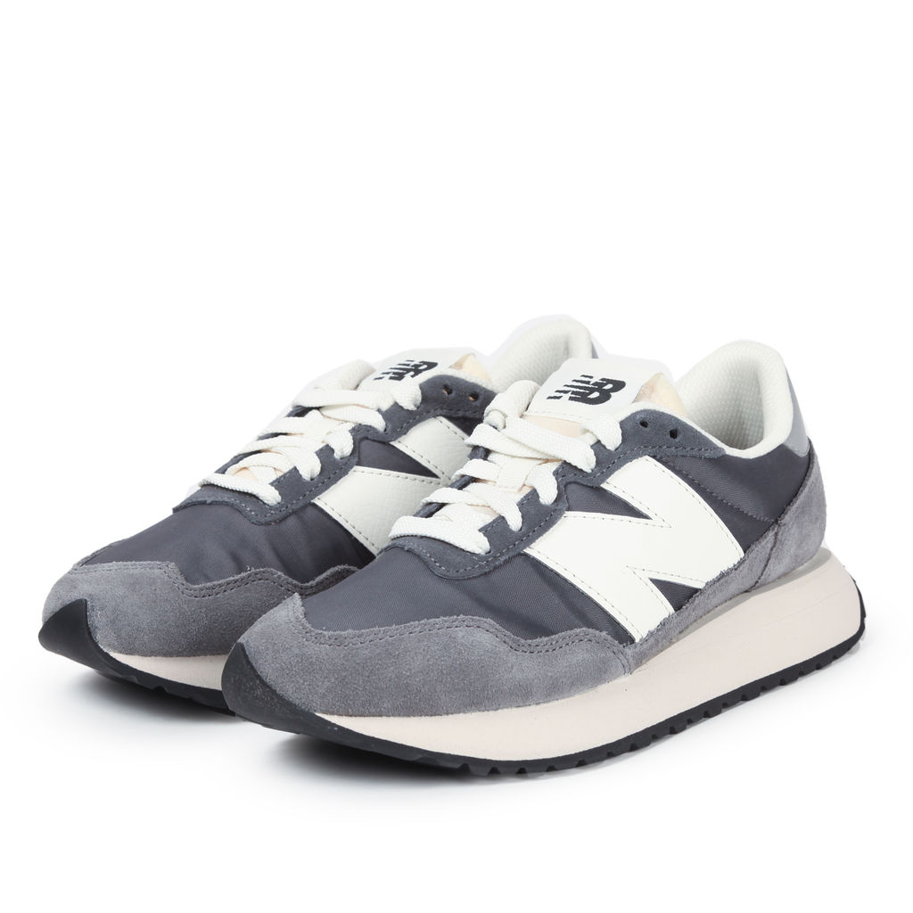 New Balance / Кроссовки женские фото 3