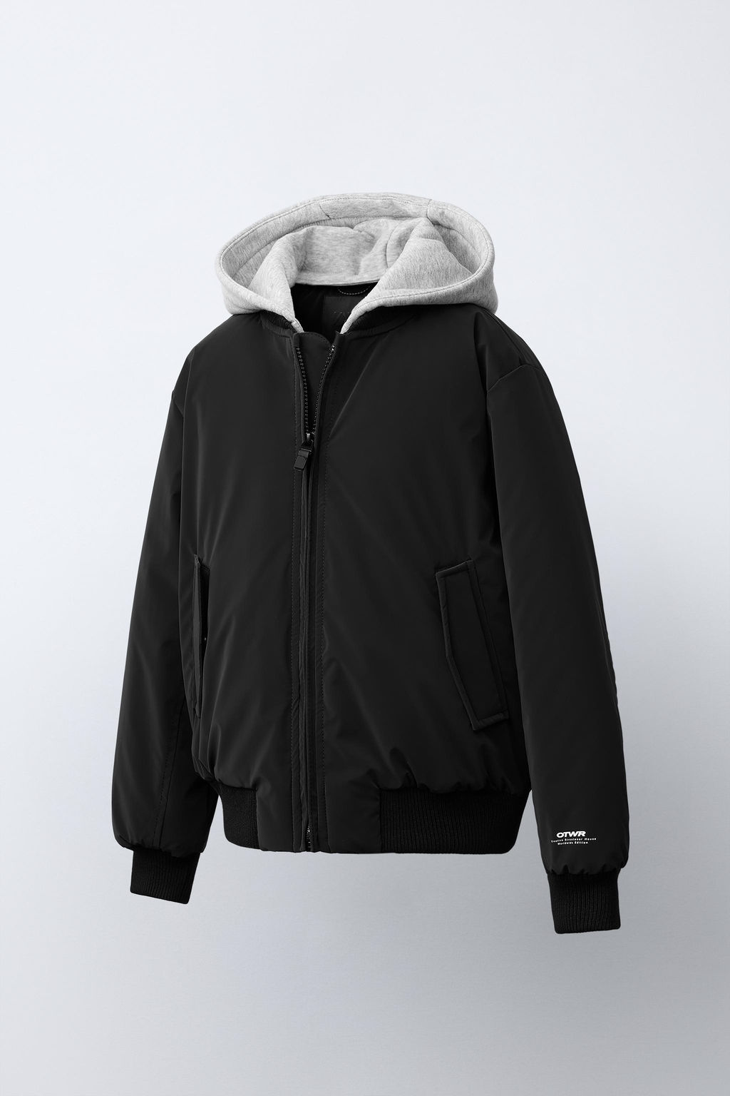 CAZADORA BOMBER ENGOMADA CAPUCHA FELPA DESMONTABLE / Negro - Zara фото 3