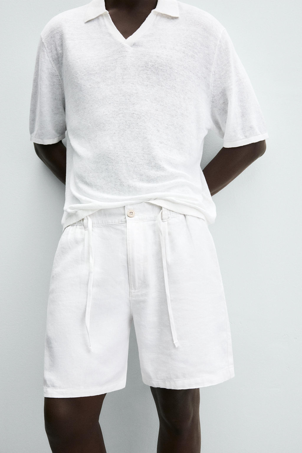 BERMUDA REGULAR FIT LINO ALGOD?N / Blanco