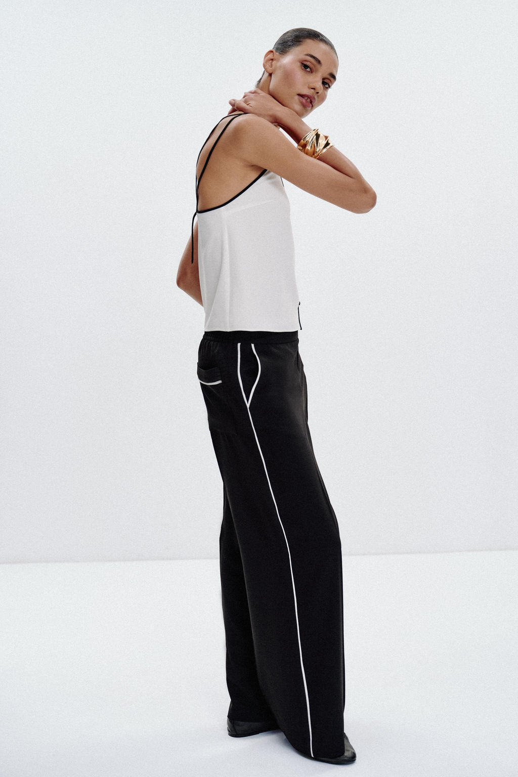 CONTRAST TRIM CAMISOLE TOP - Zara фото 18