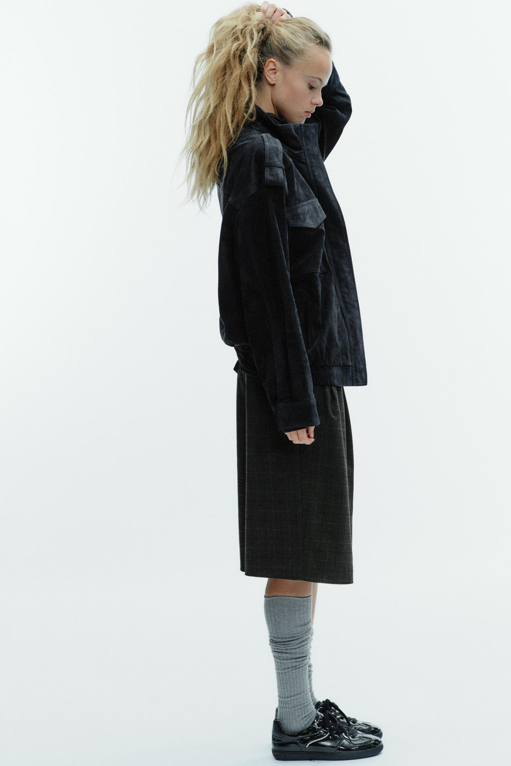 PATENT EFFECT TRAINERS - Zara фото 7