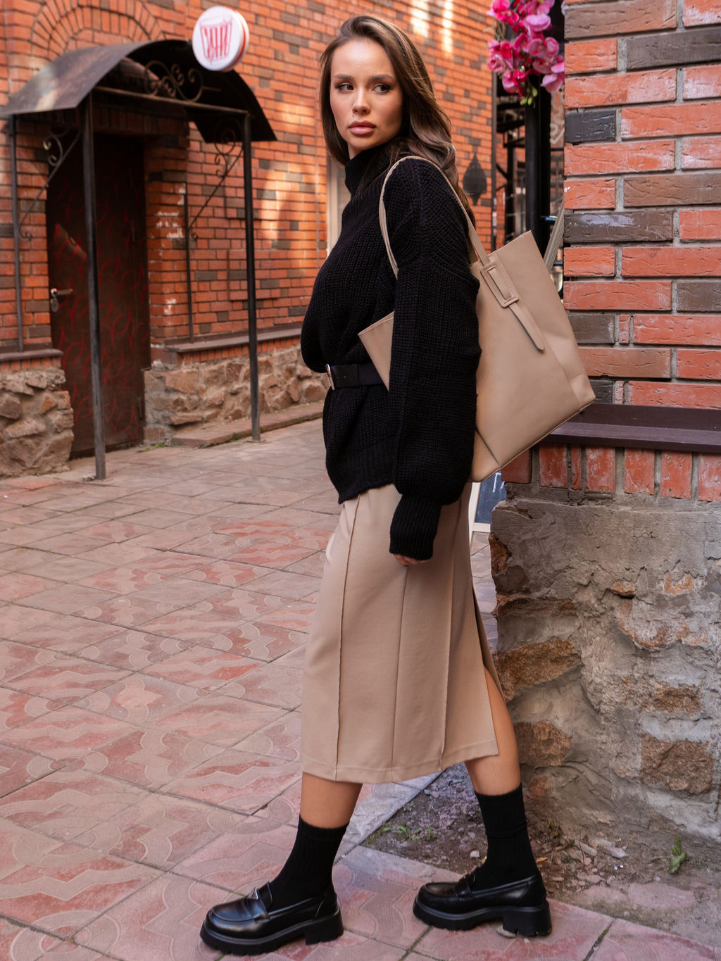 Платье со швами наружу