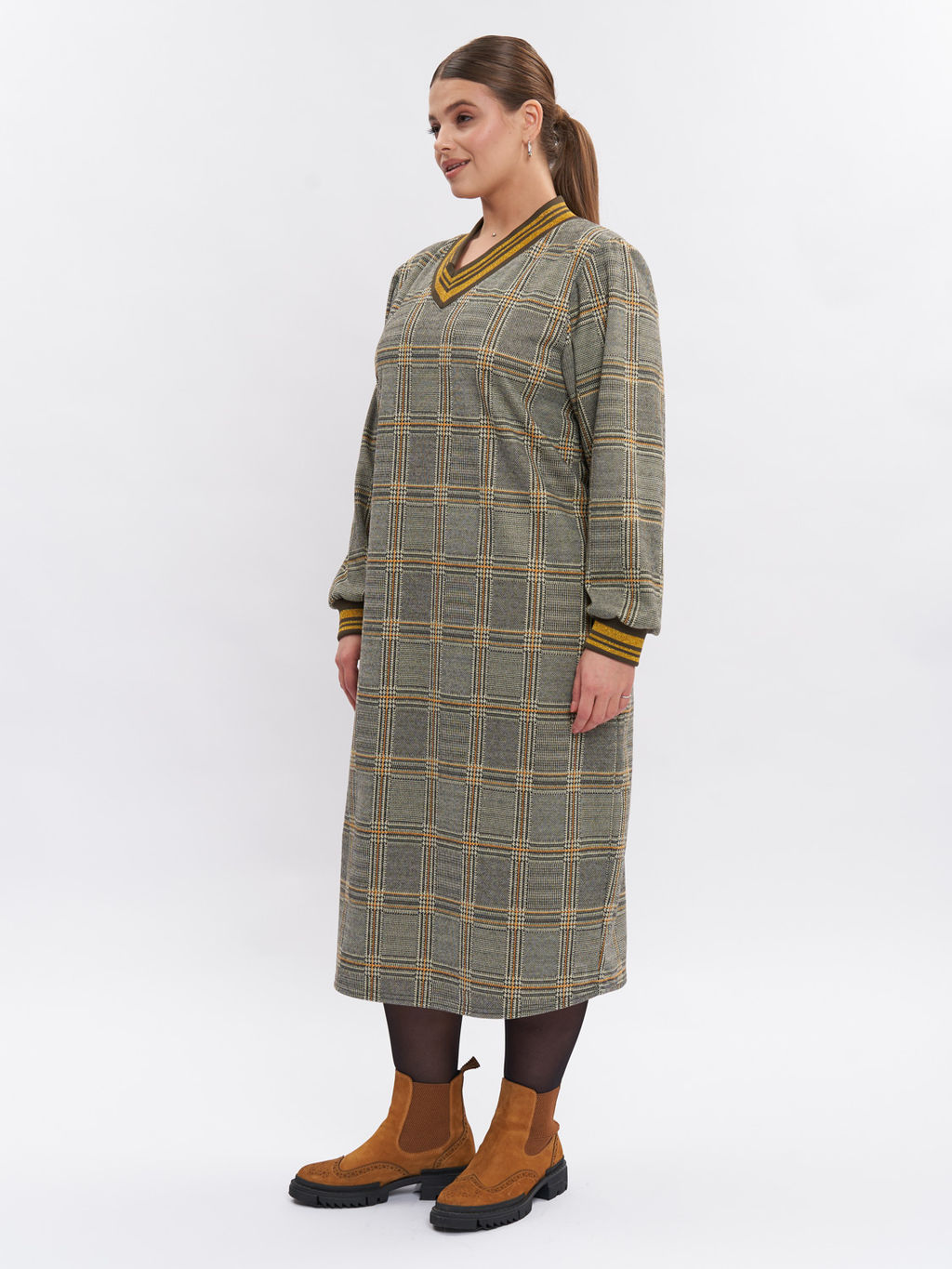 Платье-футляр PP12206SQU51