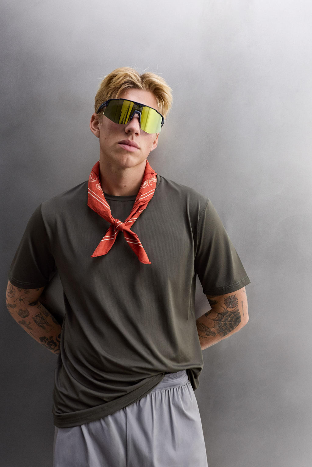 TEXTURED TRAINING T-SHIRT - Zara фото 5