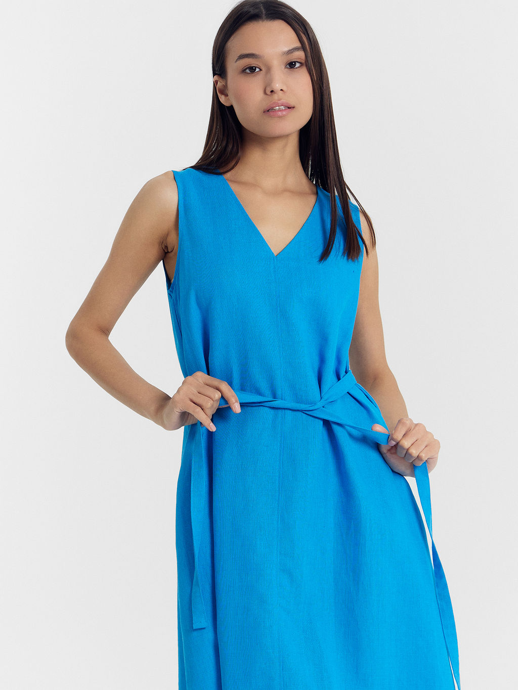 Сарафан женский лазурно-голубой изо льна и хлопка - Mark formelle фото 4