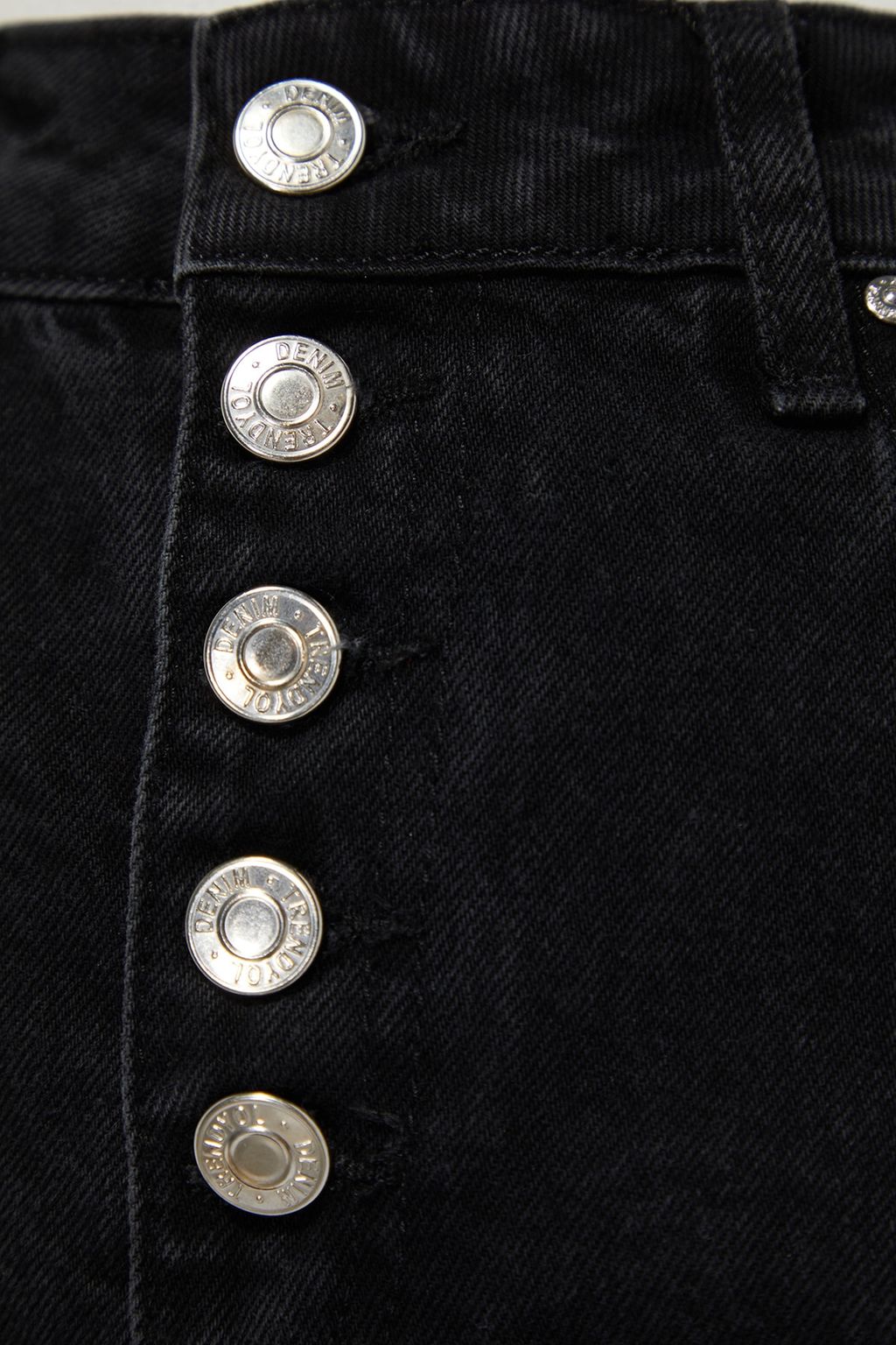TRENDYOLMILLA Koyu Mavi Onden Dugmeli Yuksek Bel Denim Sort TWOSS22SR00112  фото 7