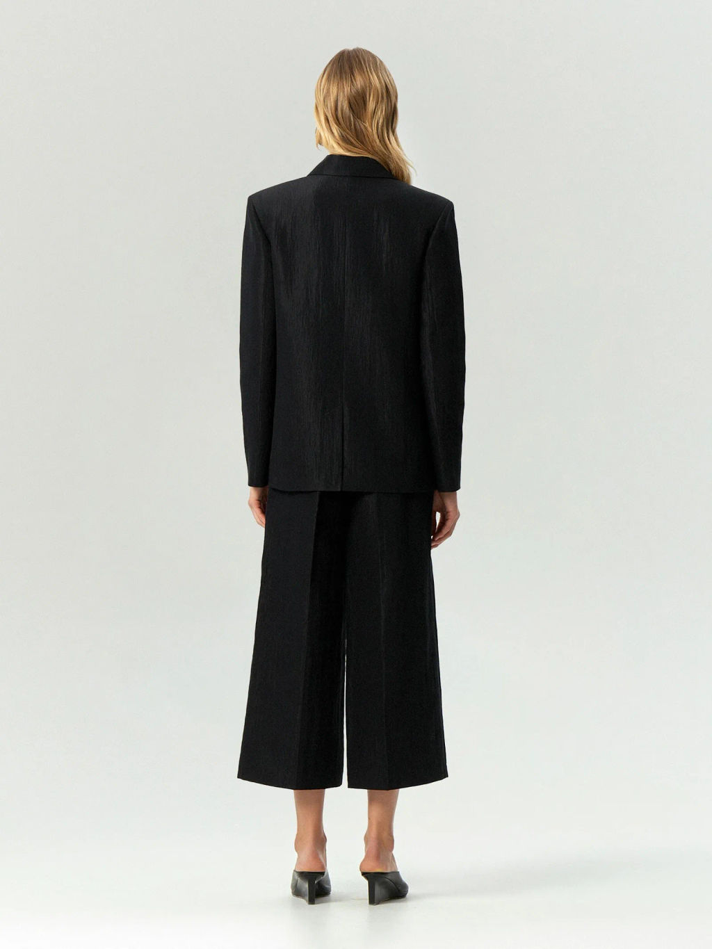 ЕМКА / Однобортный жакет из жатой ткани - Emka фото 5