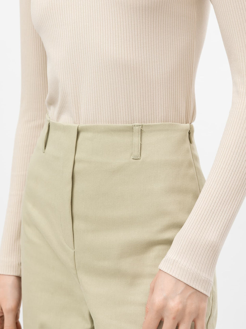 Однотонные брюки женские прямого силуэта оливкового цвета оливка 182458