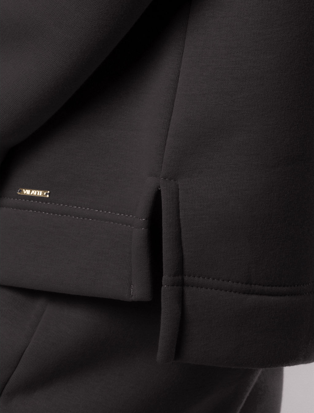 VILATTE / Джемпер из премиального футера трехнитки с начесом  фото 4