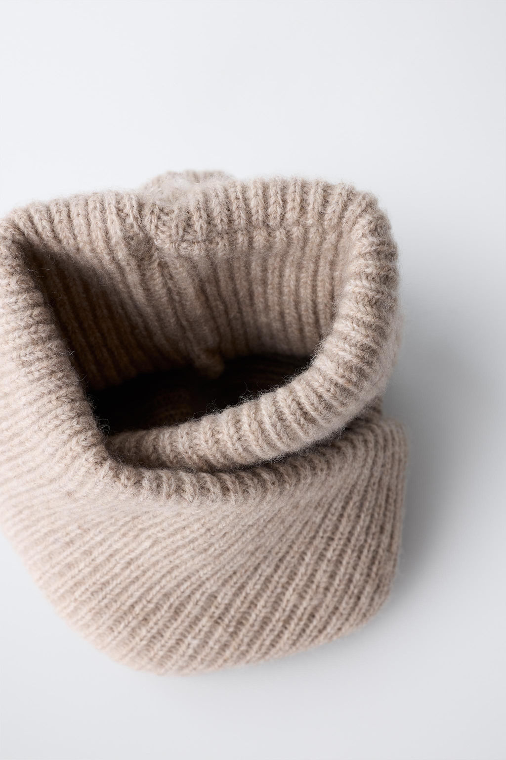 BASIC KNIT SNOOD - Zara фото 5