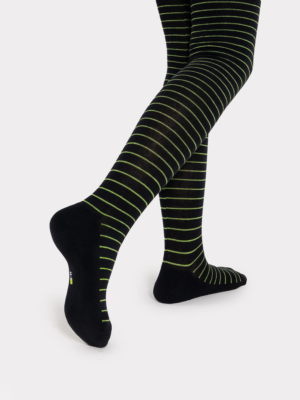 Цена за 3 пары! Колготы для девочек с махровой стопой черные в полоску - Mark formelle фото 2