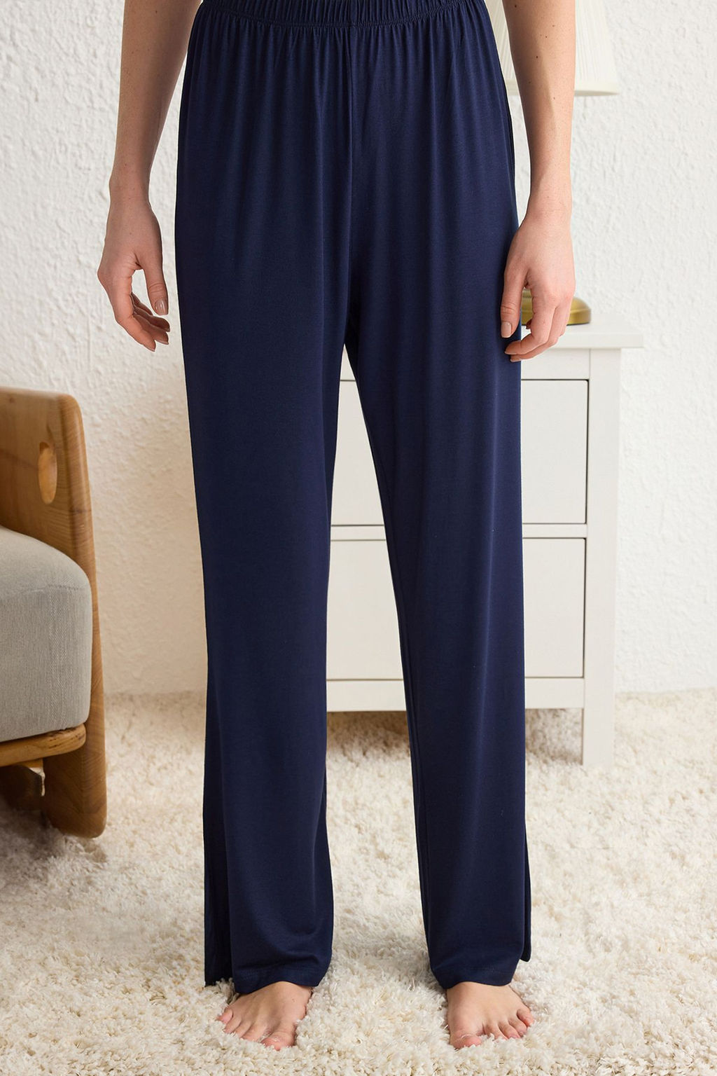 Trendyolmilla Lacivert Dantel Detayl? Viskon Orme Pijama Tak?m? THMSS25PT00004  фото 4