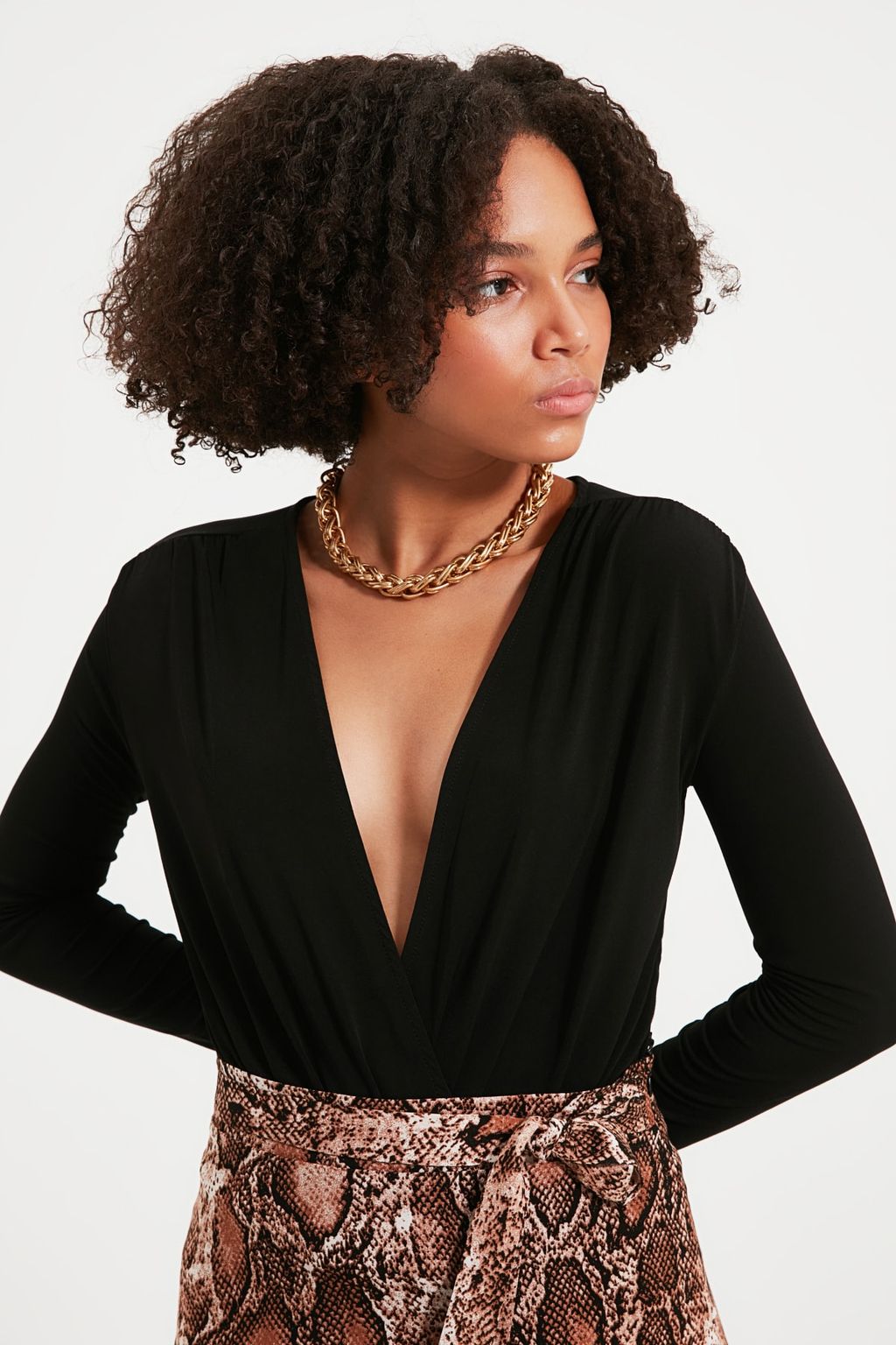 TRENDYOLMILLA Cok Renkli Bask?l? Slim C?tc?tl? Kruvaze Yaka Esnek Orme Body TWOAW20BD0035  фото 2