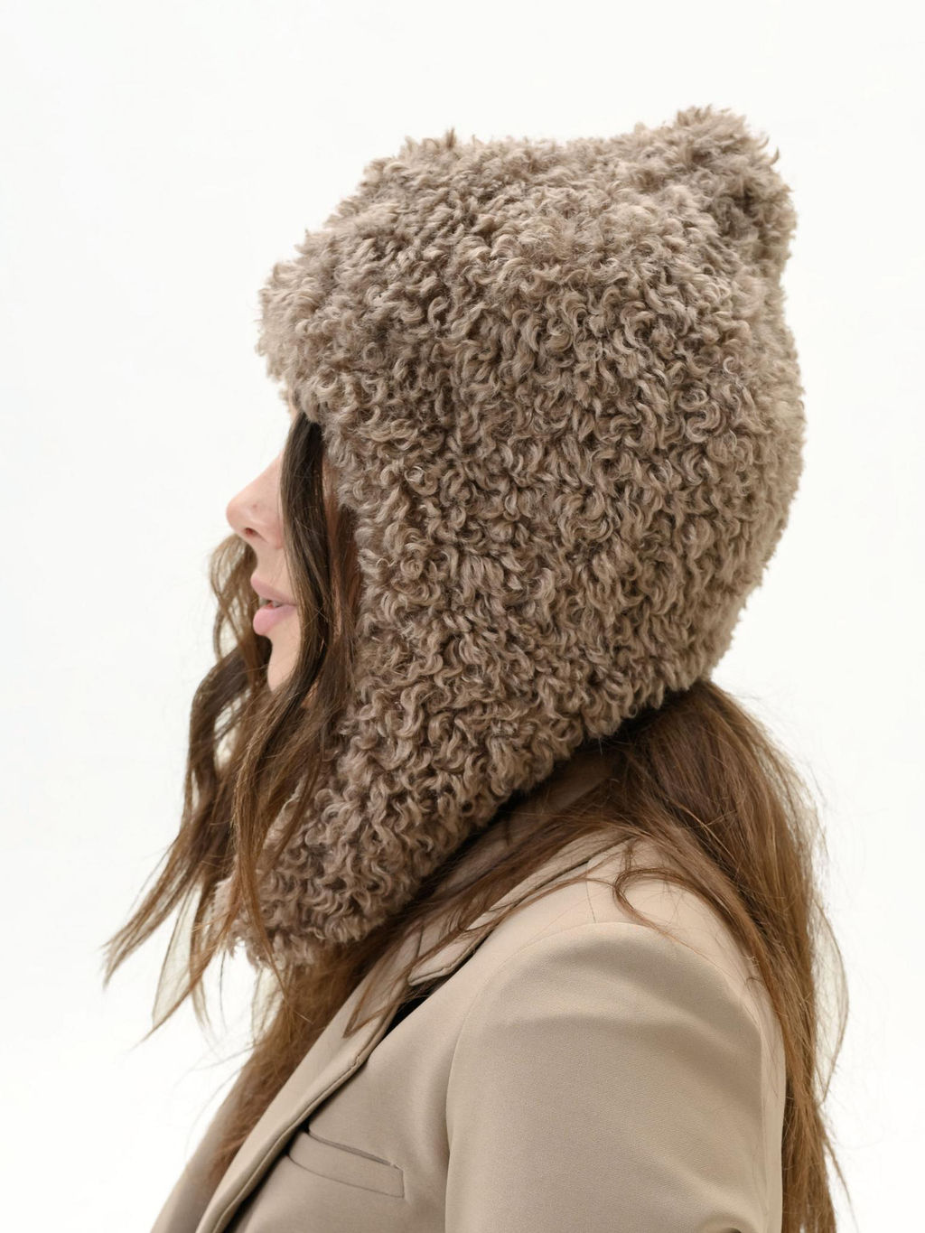 Ш26-4 Шлем луковка барашек бежевый