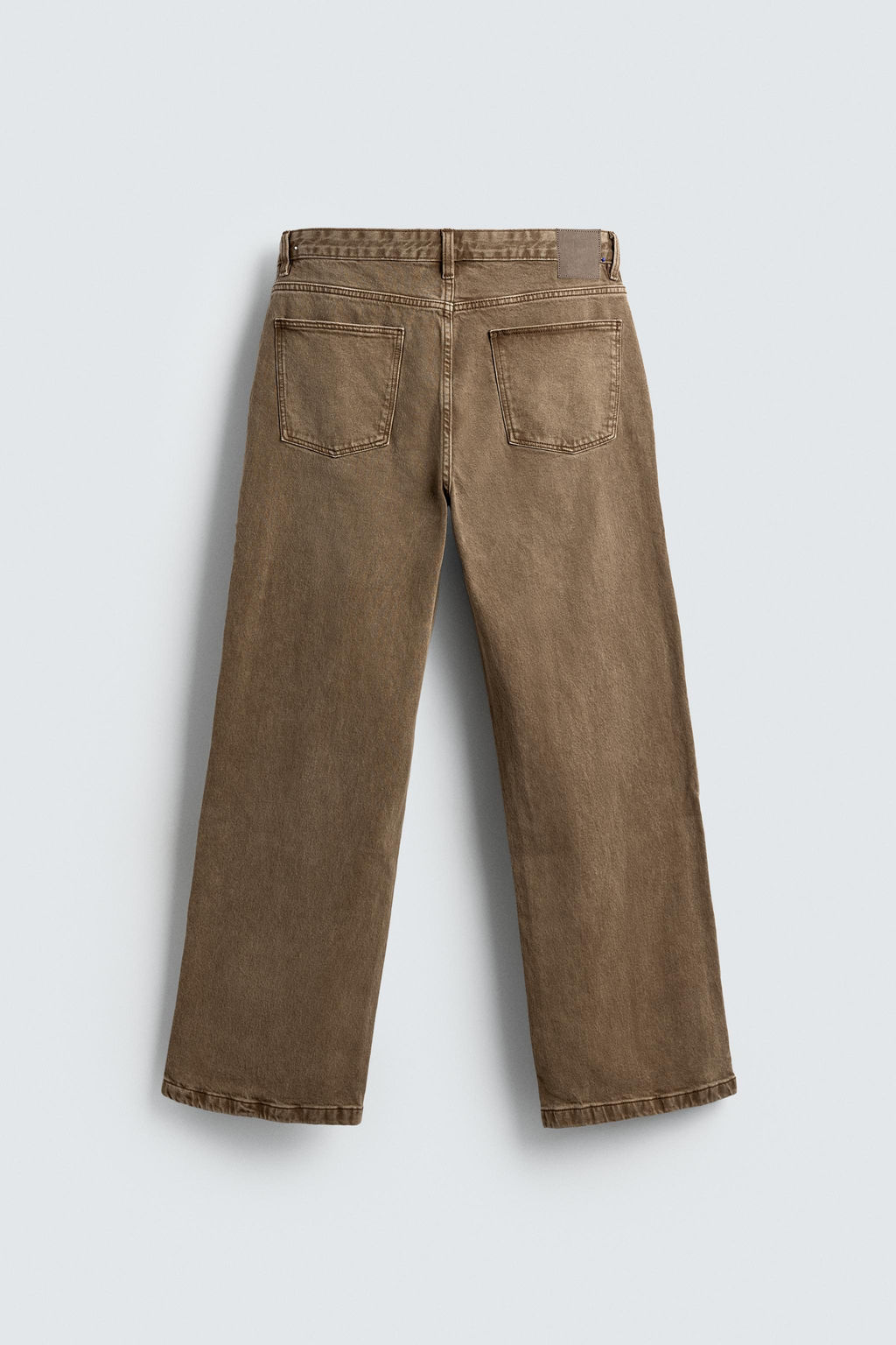 RELAXED FLARE FIT JEANS