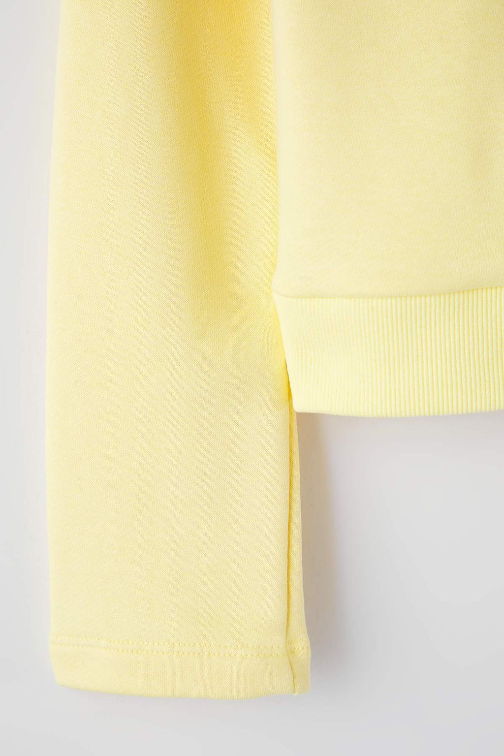 Teen Ac?k Sar? Dugmeli Regular/Normal Kal?p Orme Sweatshirt TWOAW26SW00162 - Trendyolmilla фото 3