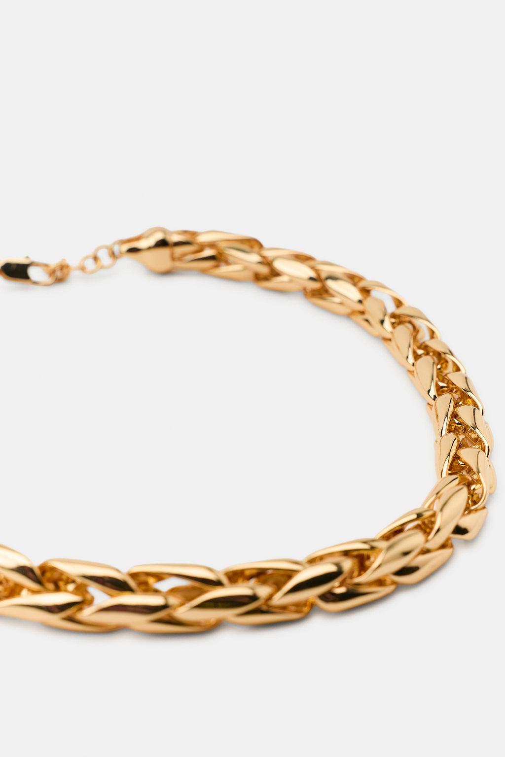 Колье Zara Collar Cadena Metalica золотистое