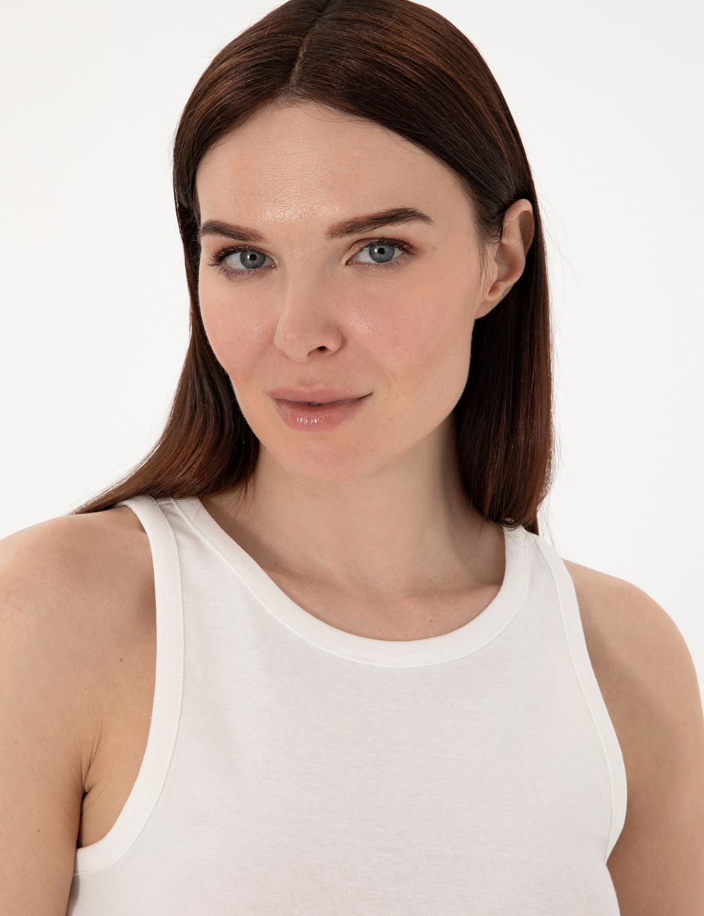 Beyaz Extra Slim Fit Crop Ti__rt