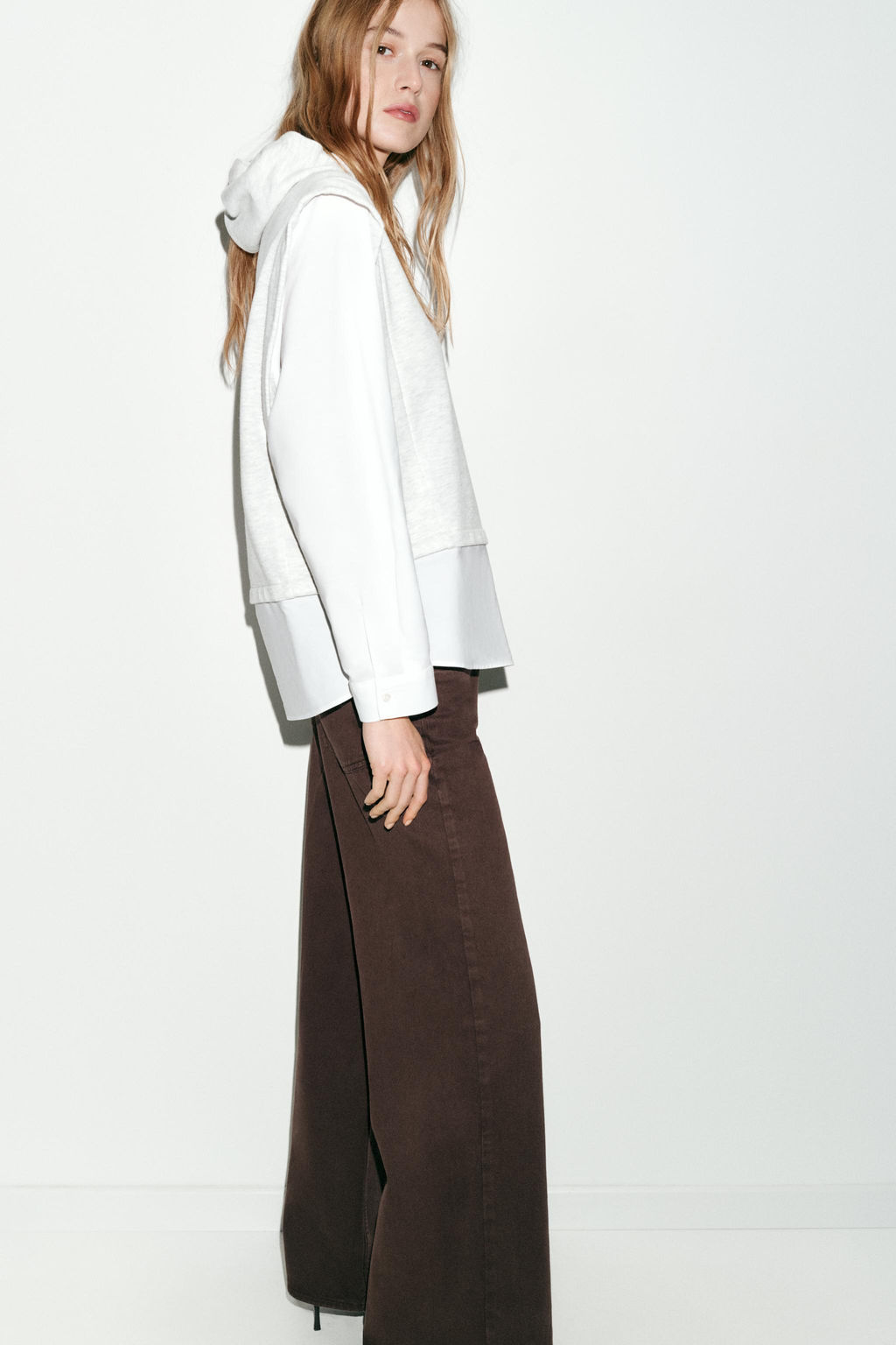 HOODED SHIRT WITH CONTRASTING HOODIE - Zara фото 10