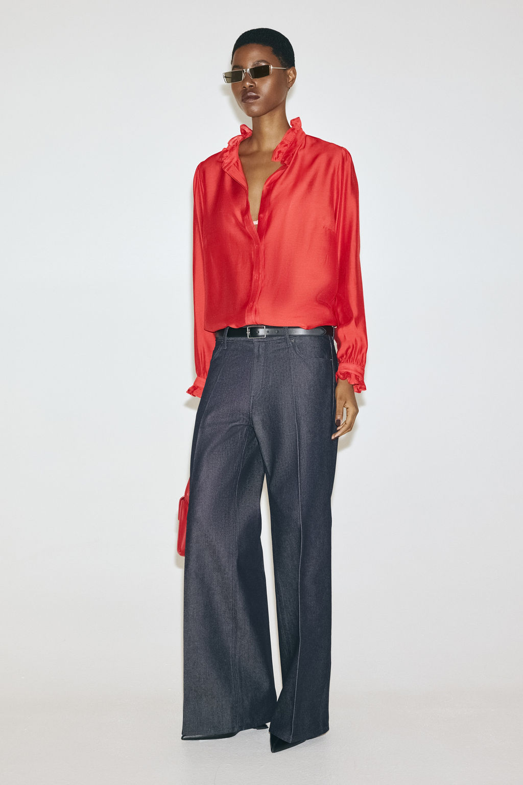 Blusa con cuello de volante - H&m фото 4
