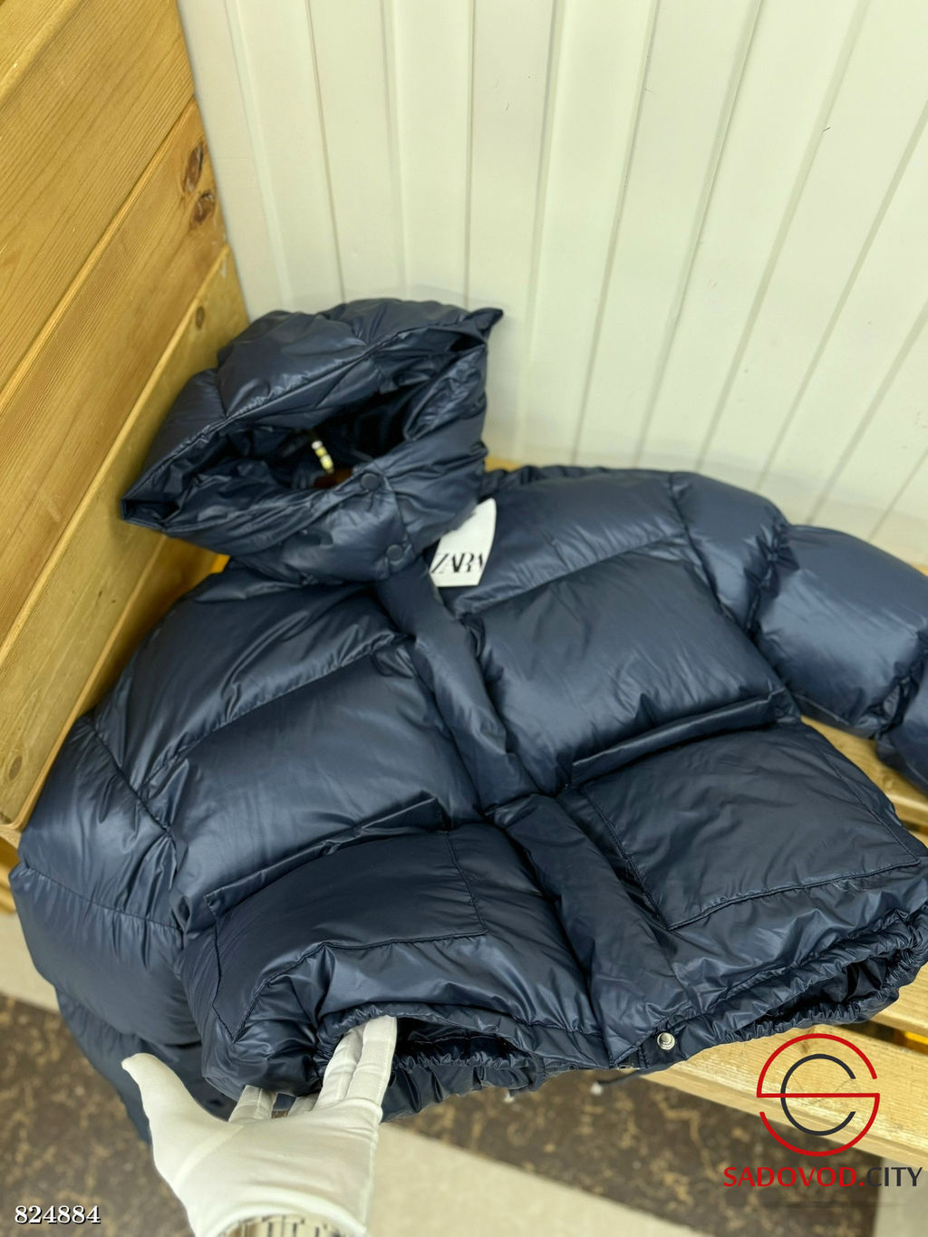 Куртка женская с капюшоном