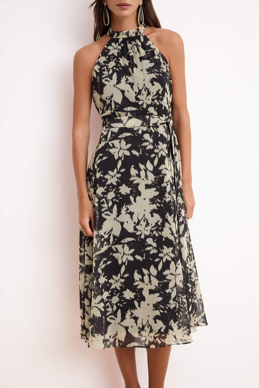 Siyah Kusakl? Cicekli Sifon Ucus Ucus Dokuma Midi Elbise TWOSS20EL2536