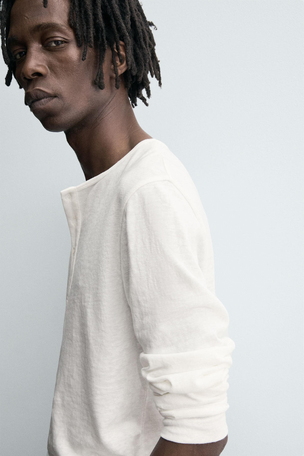 BUTTON NECK T-SHIRT - Zara фото 7