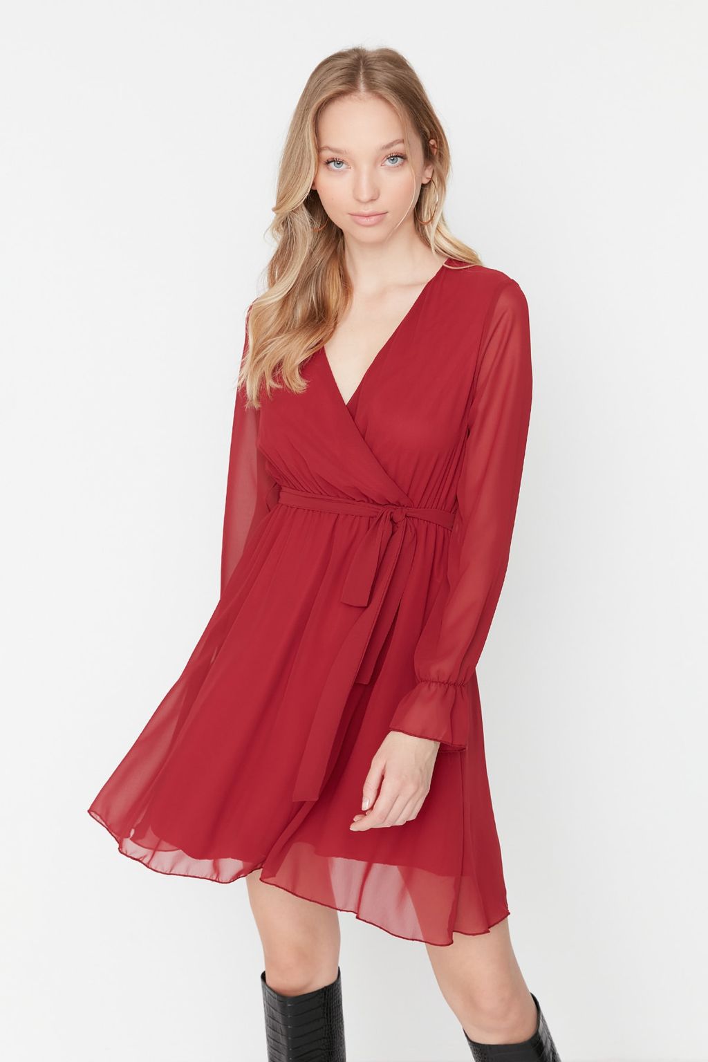 TRENDYOLMILLA Cok Renkli Kusakl? Duz Mini Dokuma Elbise TWOAW20EL0789