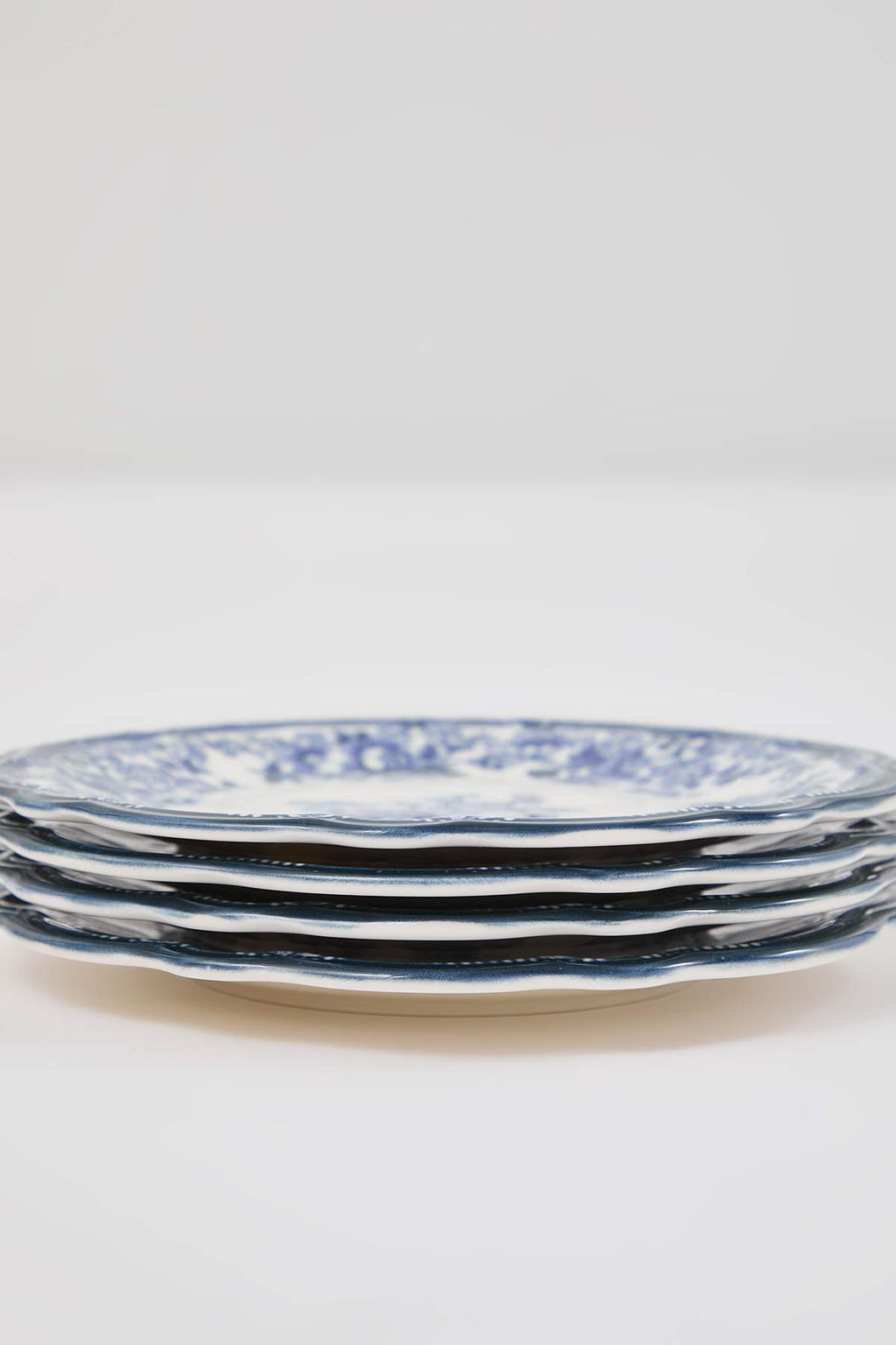 4lu Vintage Cicek Desenli Porselen Tatl? Tabag? Seti -K?rm?z? TPHAW26TBK00067 - Trendyolmilla фото 6