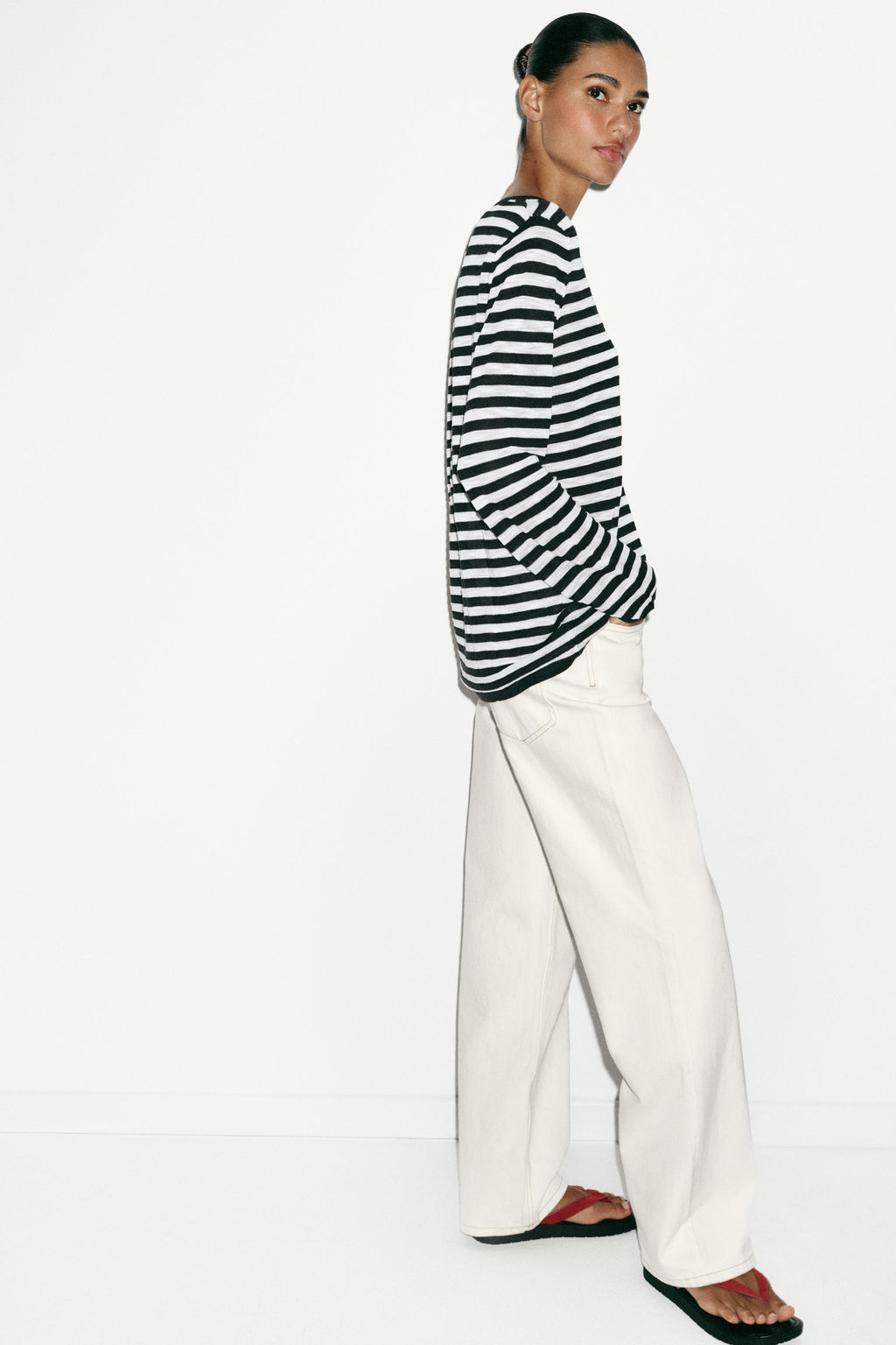 JERSEY RAYAS BOTONES / Marino / Blanco - Zara фото 3