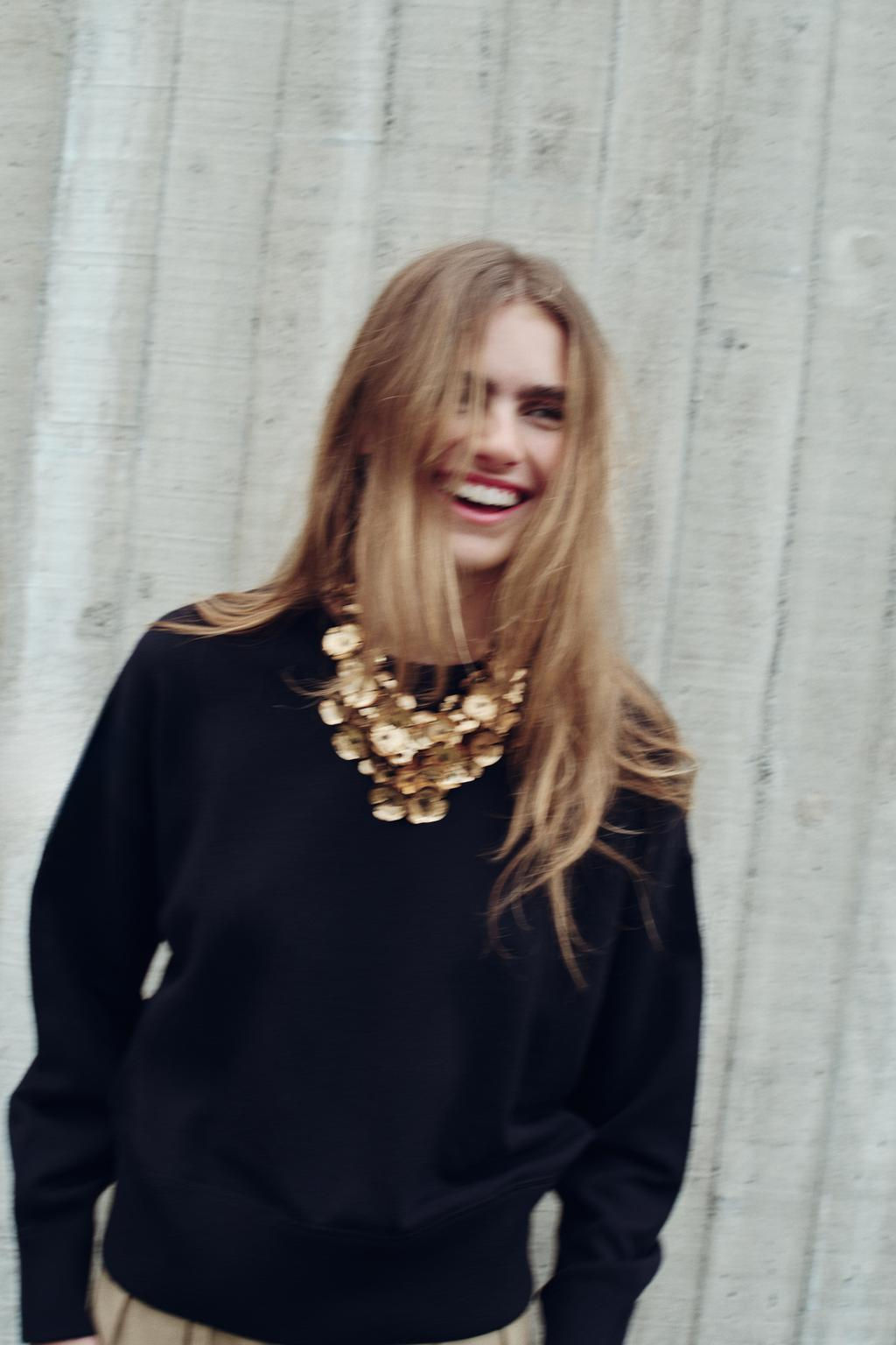 BASIC PLAIN KNIT SWEATSHIRT - Zara фото 2