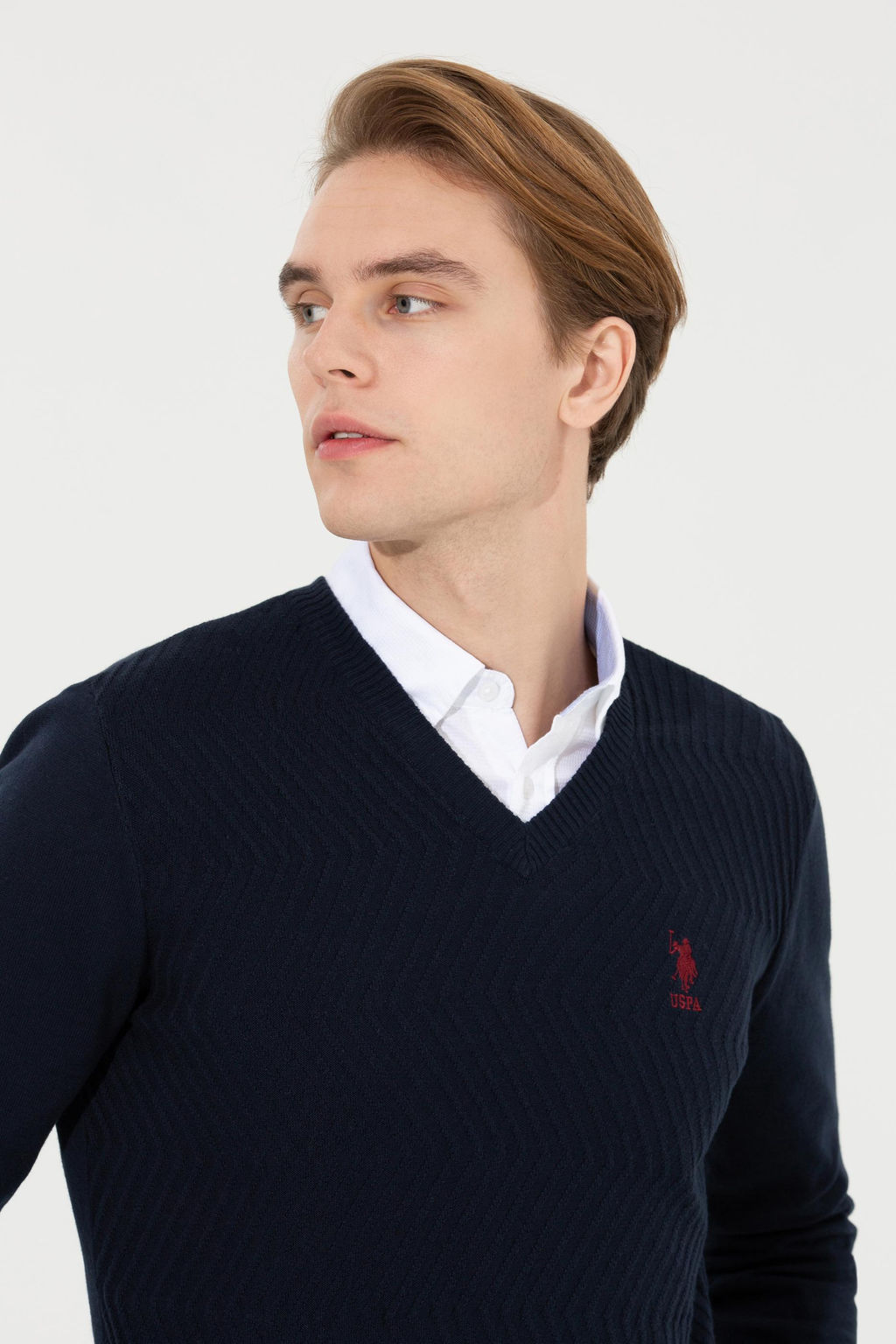 U. S. Polo Assn Мужской темно-синий трикотажный свитер с v-образным вырезом - U.s. polo assn фото 13