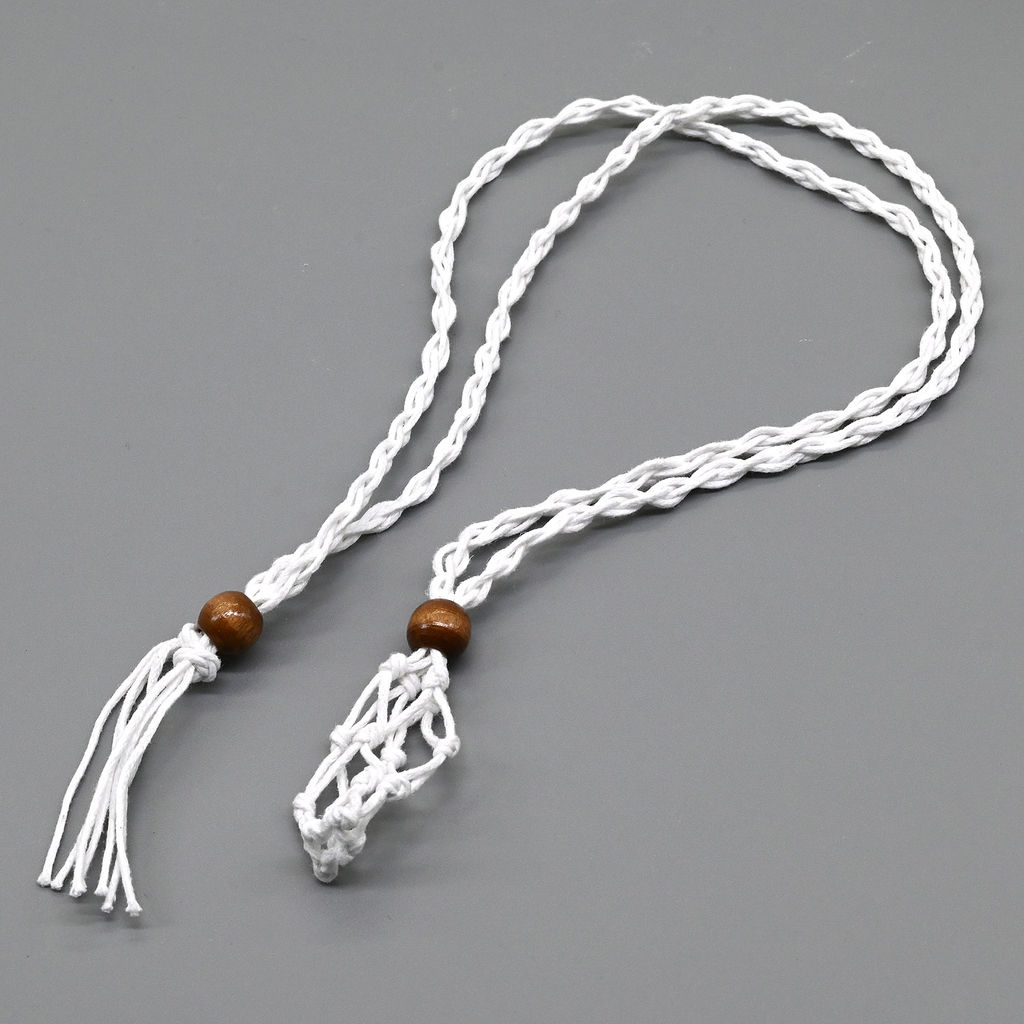 Плетёная сетка для кулонов цвет белый, 70см