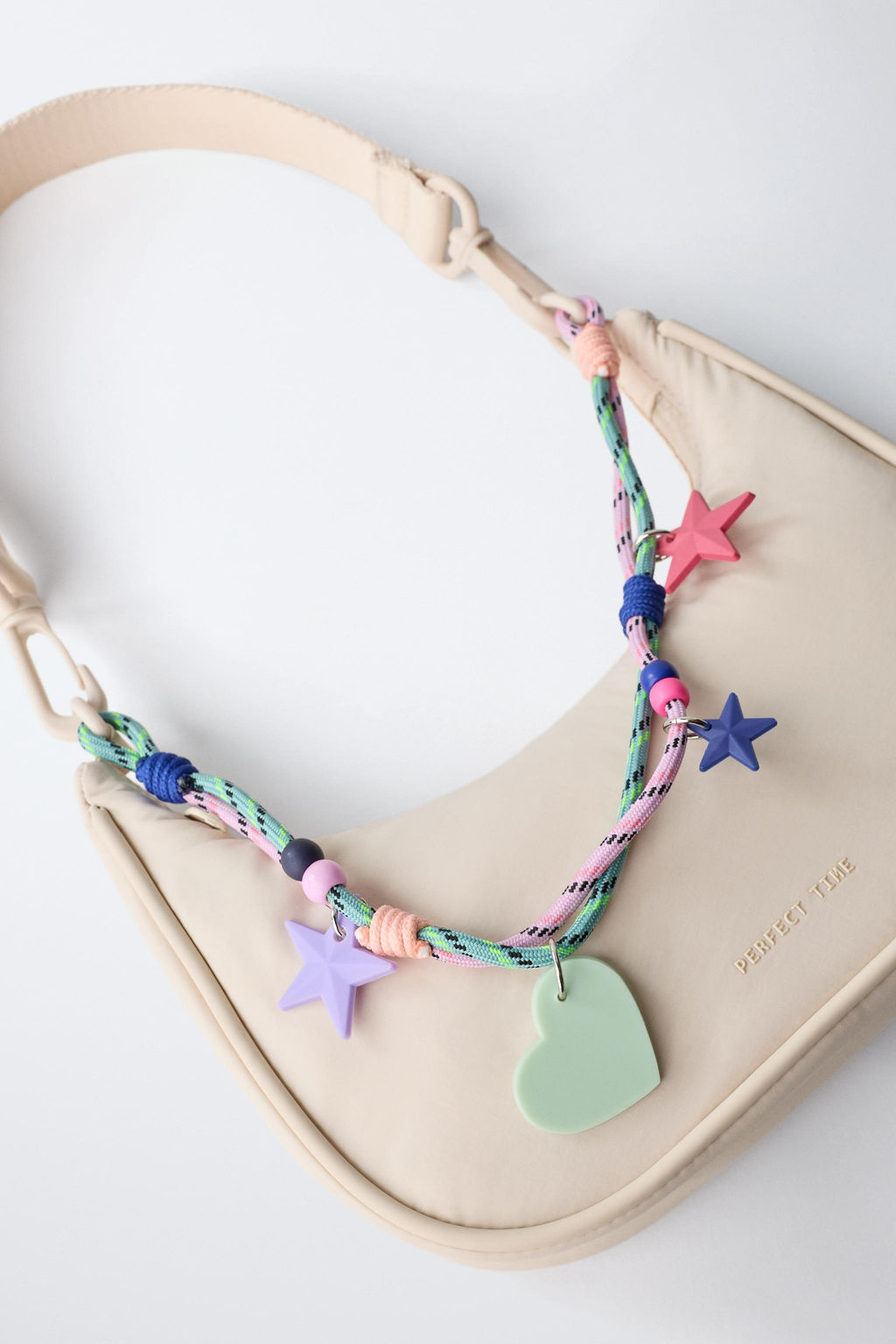 SHOULDER BAG WITH CHARMS - Zara фото 3