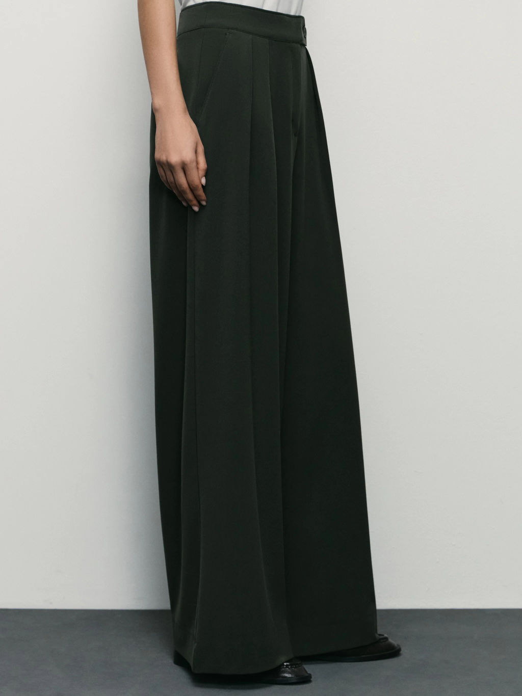 Широкие брюки с вискозой в составе / Zarina  фото 4