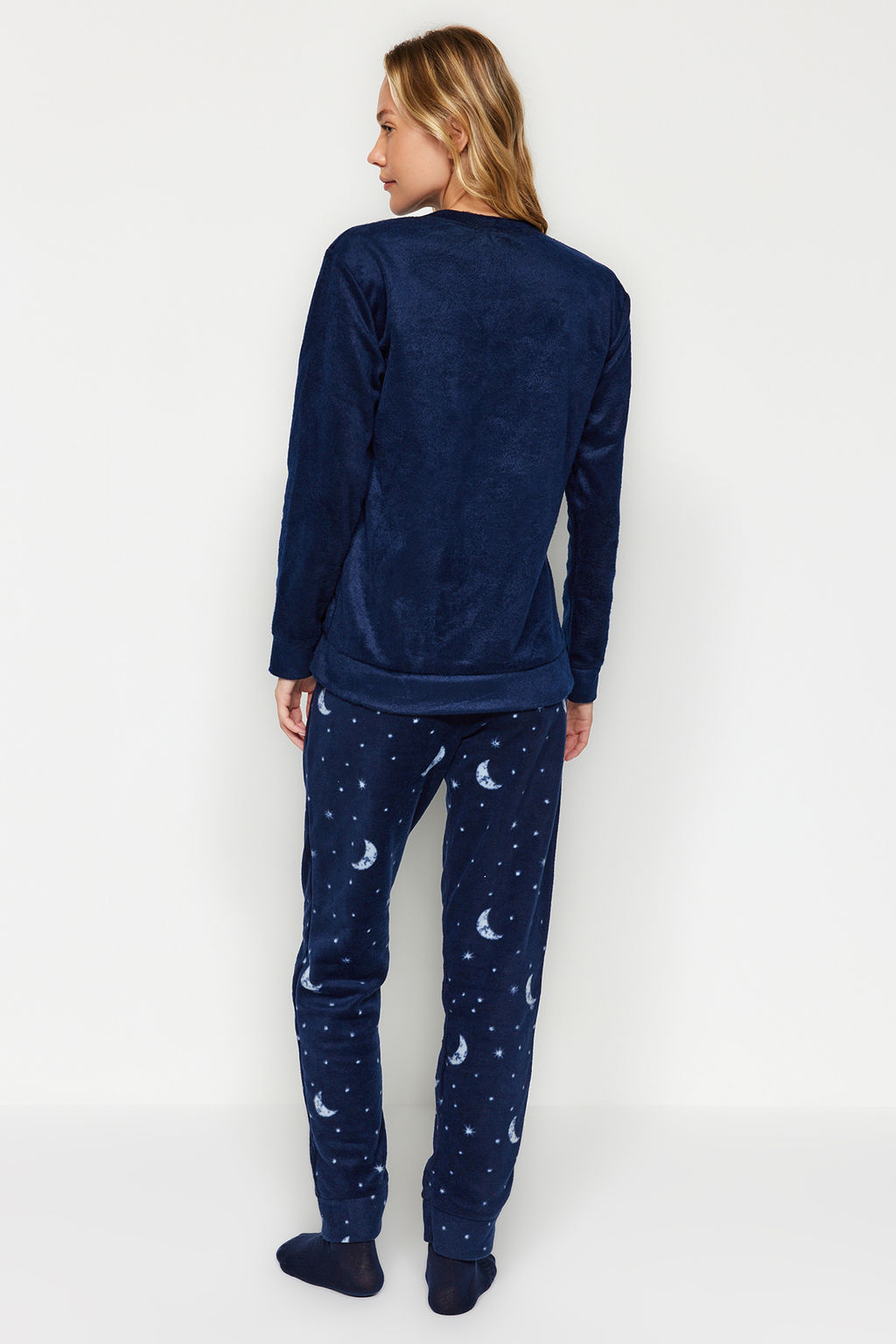 Lacivert Kedi Nak?sl? Kadife K?sl?k Orme Pijama Tak?m? THMAW24PT00169 - Trendyolmilla фото 4