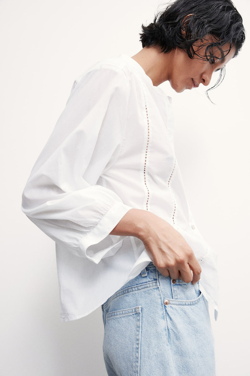 Blusa con detalles de encaje en escalera - H&m фото 5