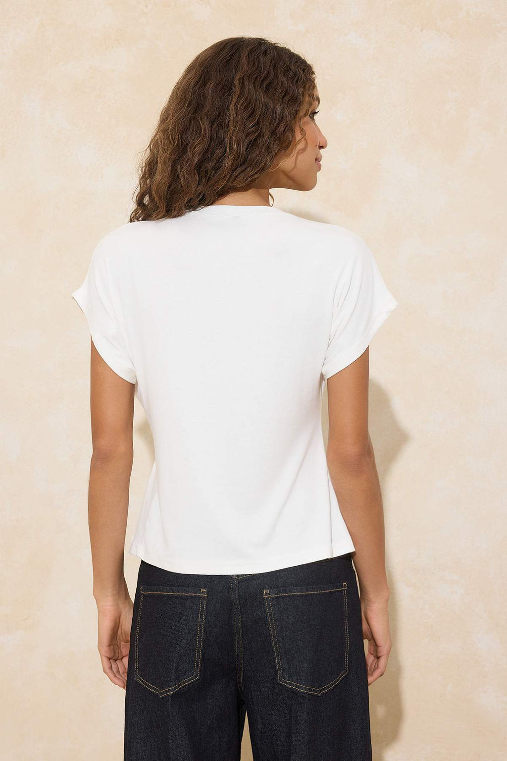 Murdum Relaxed/Rahat Kal?p Kay?k Yaka Buzgulu Premium Yumusak Orme T-Shirt TWOSS26BZ00270 - Trendyolmilla фото 8
