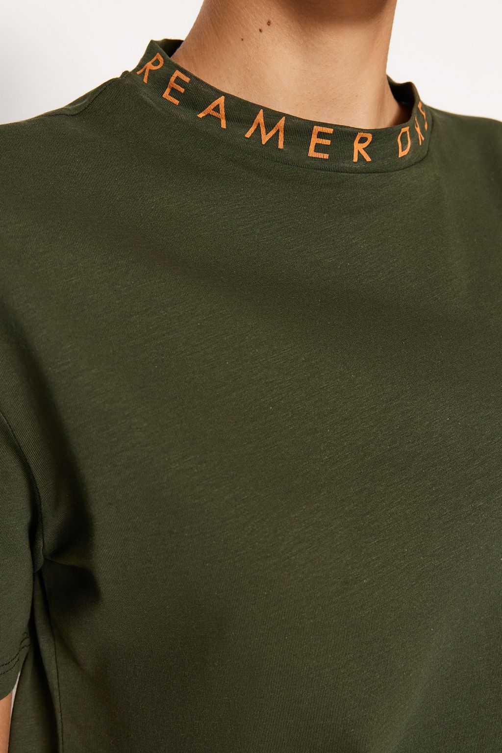 Yesil %100 Pamuk Regular/Normal Kal?p Slogan Bask?l? Basic Dik Yaka Orme T-Shirt TWOAW20TS0099