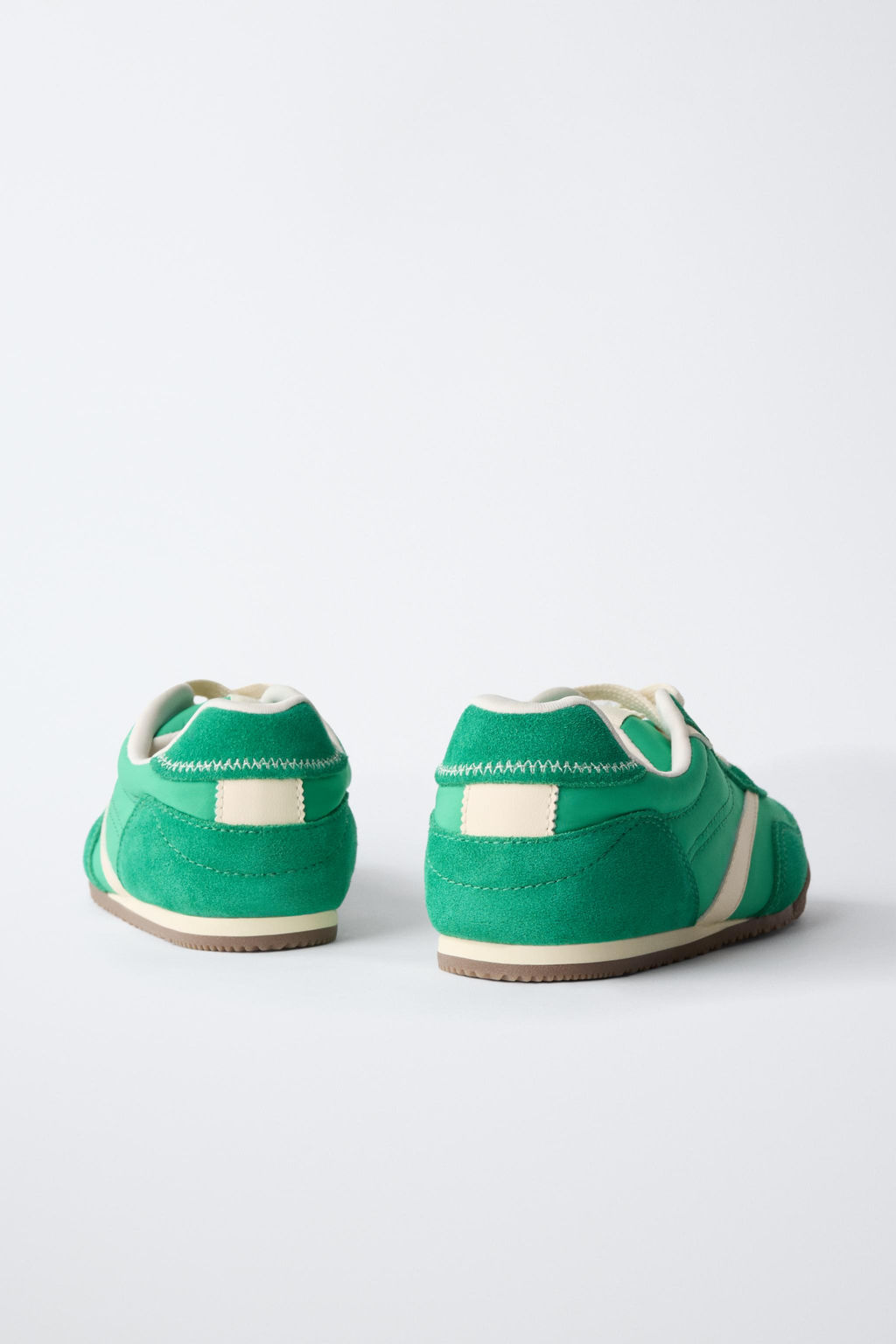 ZAPATILLA DEPORTIVA CONTRASTE / Verde - Zara фото 7