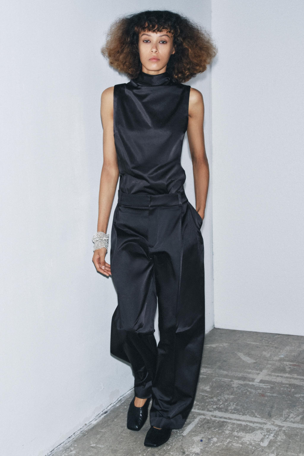ZW COLLECTION SATIN TROUSERS WITH DARTS - Zara фото 7