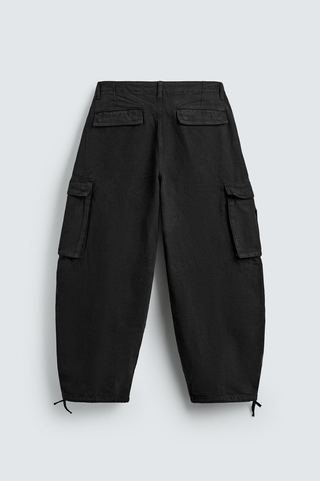 PANTAL?N CARGO BALLOON FIT / Negro