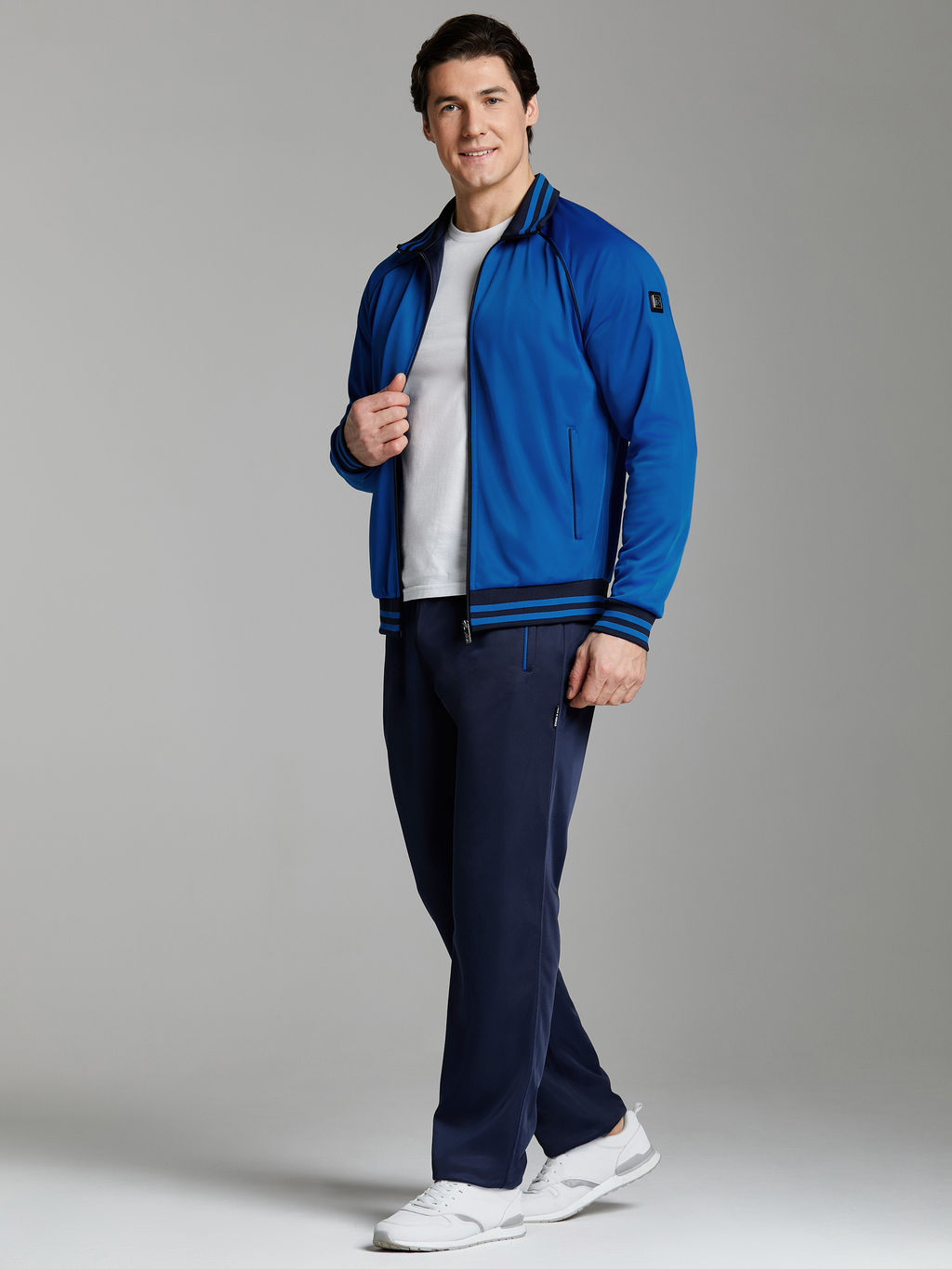 Спортивный костюм мужской 10M-RR-1844 RED-N-ROCKS